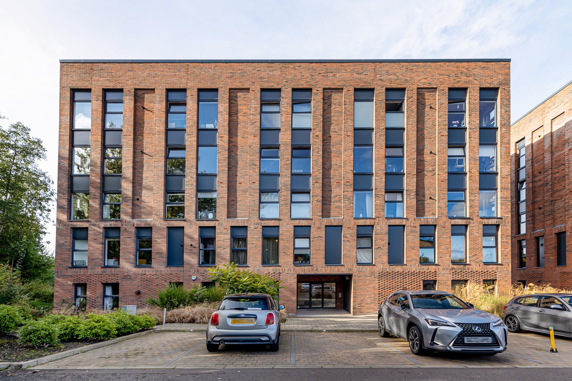 Flat 3/3, 4 Festival Court, Prince's Quay, Glasgow, G51 1BA - Picture #2