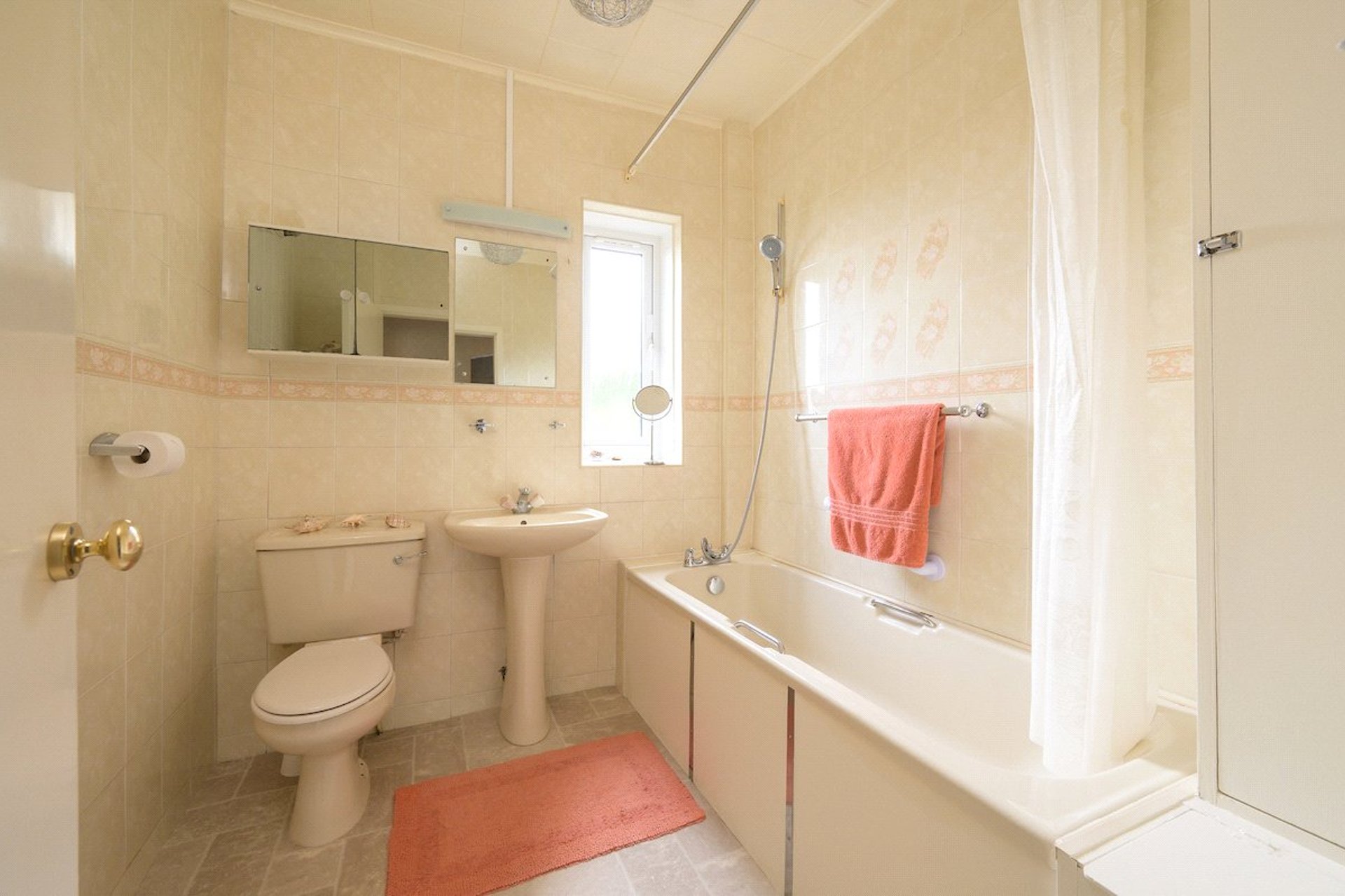Whitegate House, Penicuik, Midlothian, EH26 0PR - Picture #22