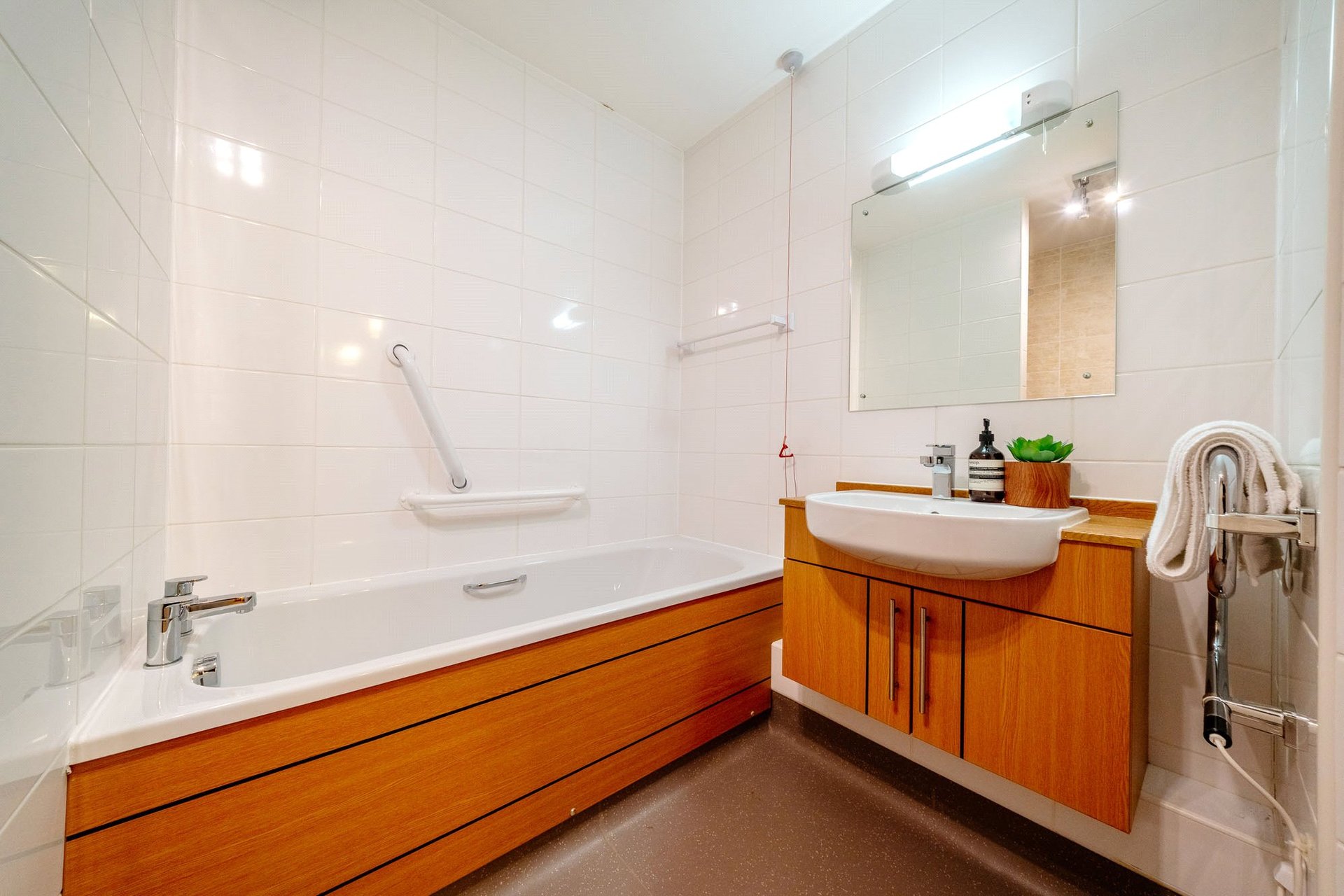 Flat 48,, 25 Lyle Court, Barnton Grove, Edinburgh, EH4 6EZ - Picture #23