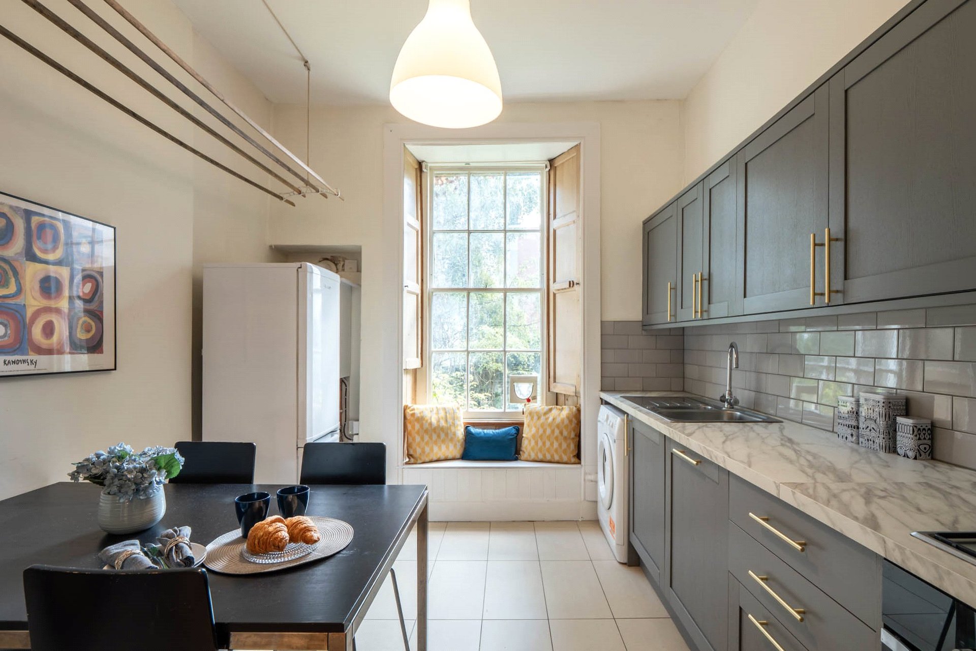 4/2 Brown's Place, Edinburgh, EH1 2HX - Picture #7