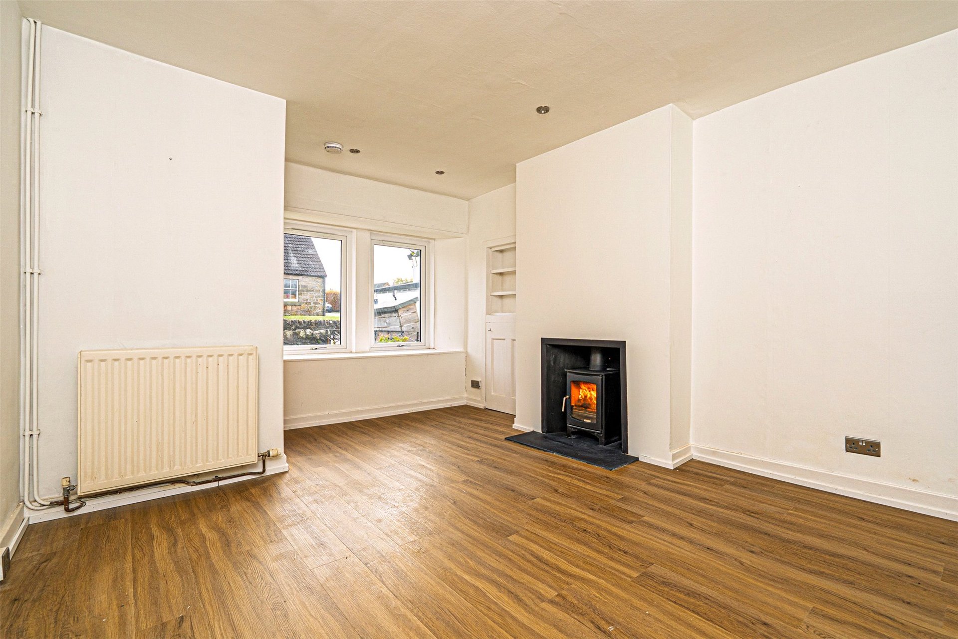 72 Main Street, Dairsie, Cupar, Fife, KY15 4SS - Picture #2