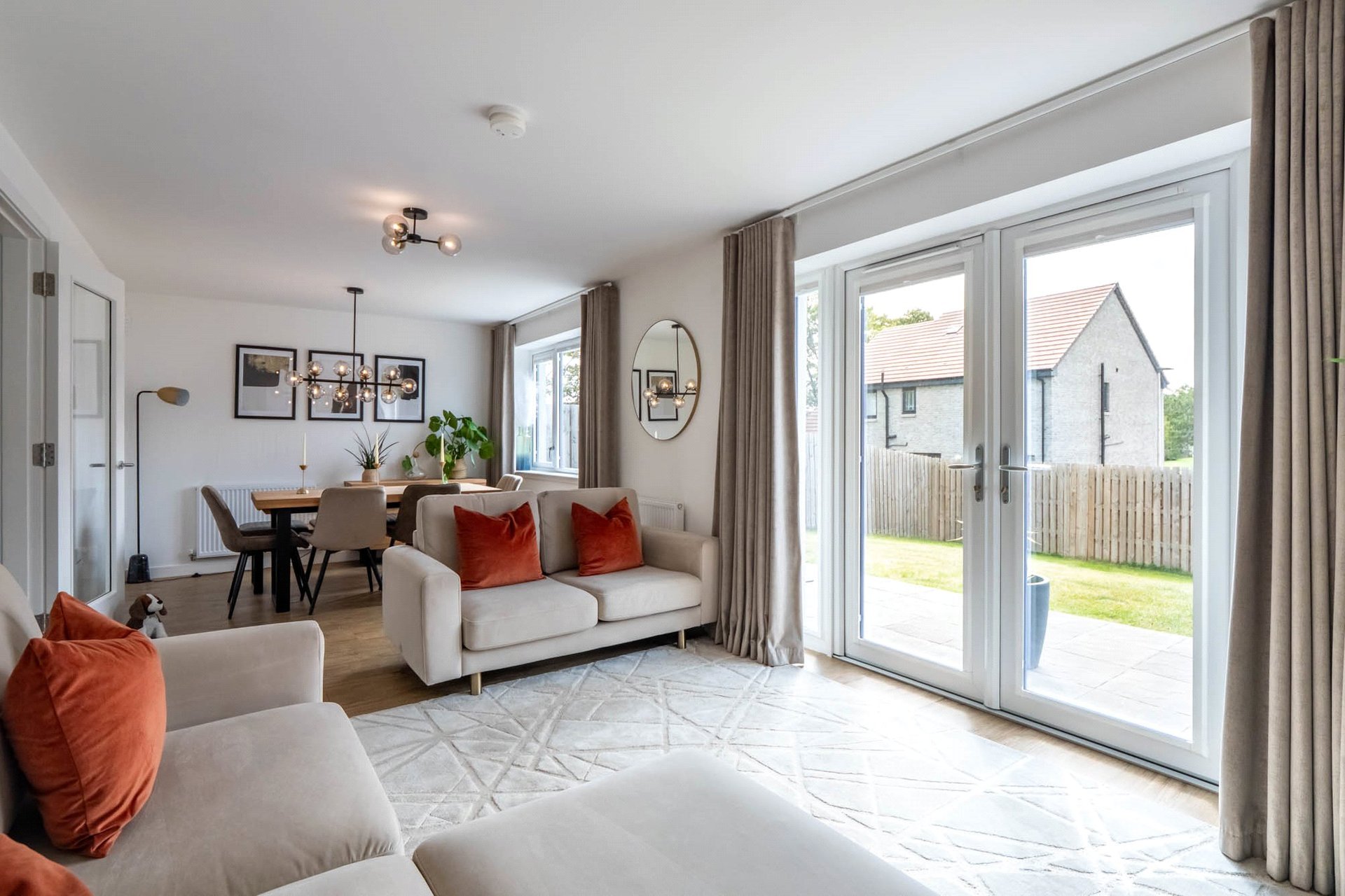 5 Henry Ross Place, South Queensferry, Midlothian, EH30 9NE - Picture #2