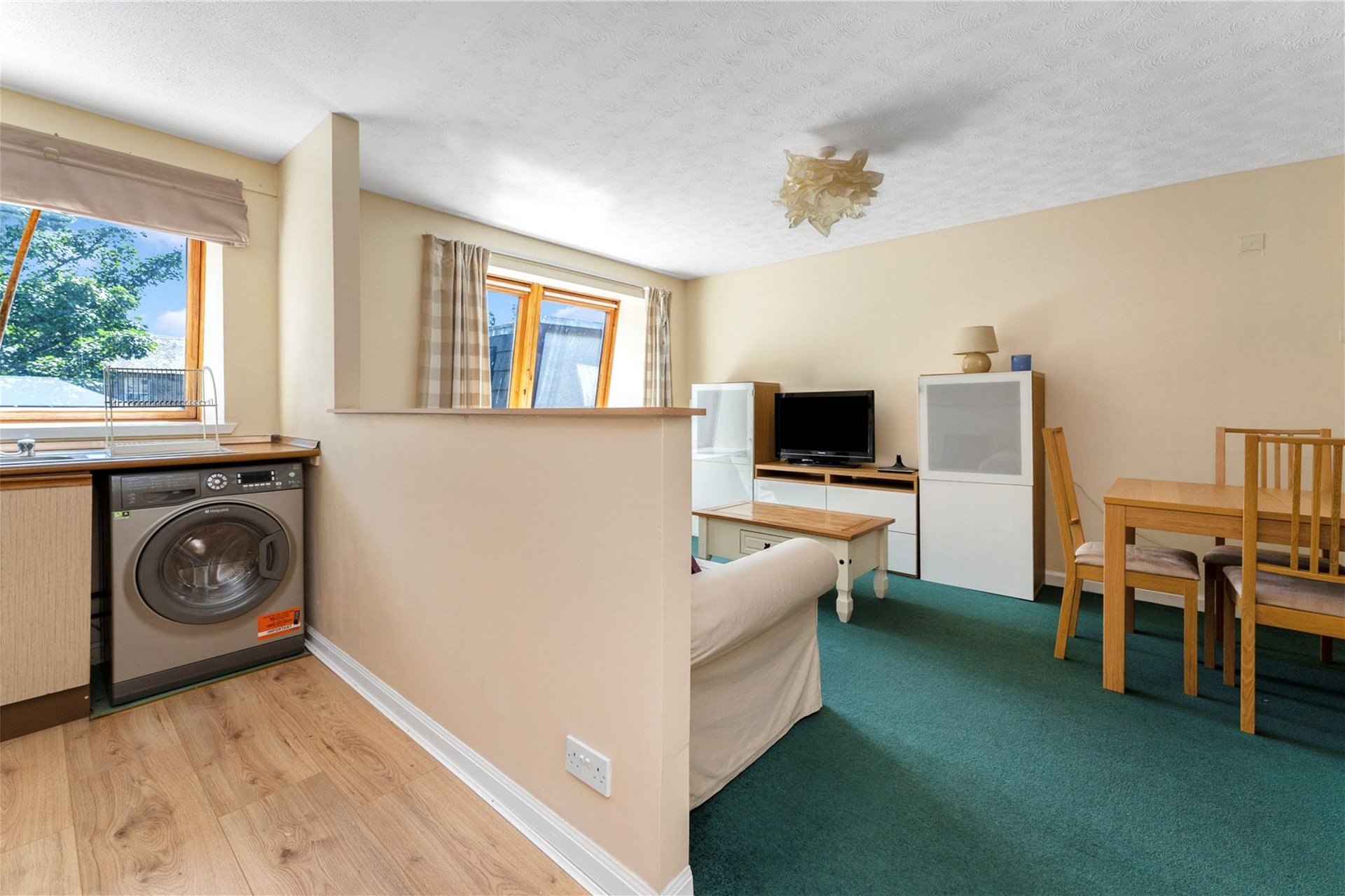 39/7 Lochrin Place, Edinburgh, Midlothian, EH3 9RB - Picture #2