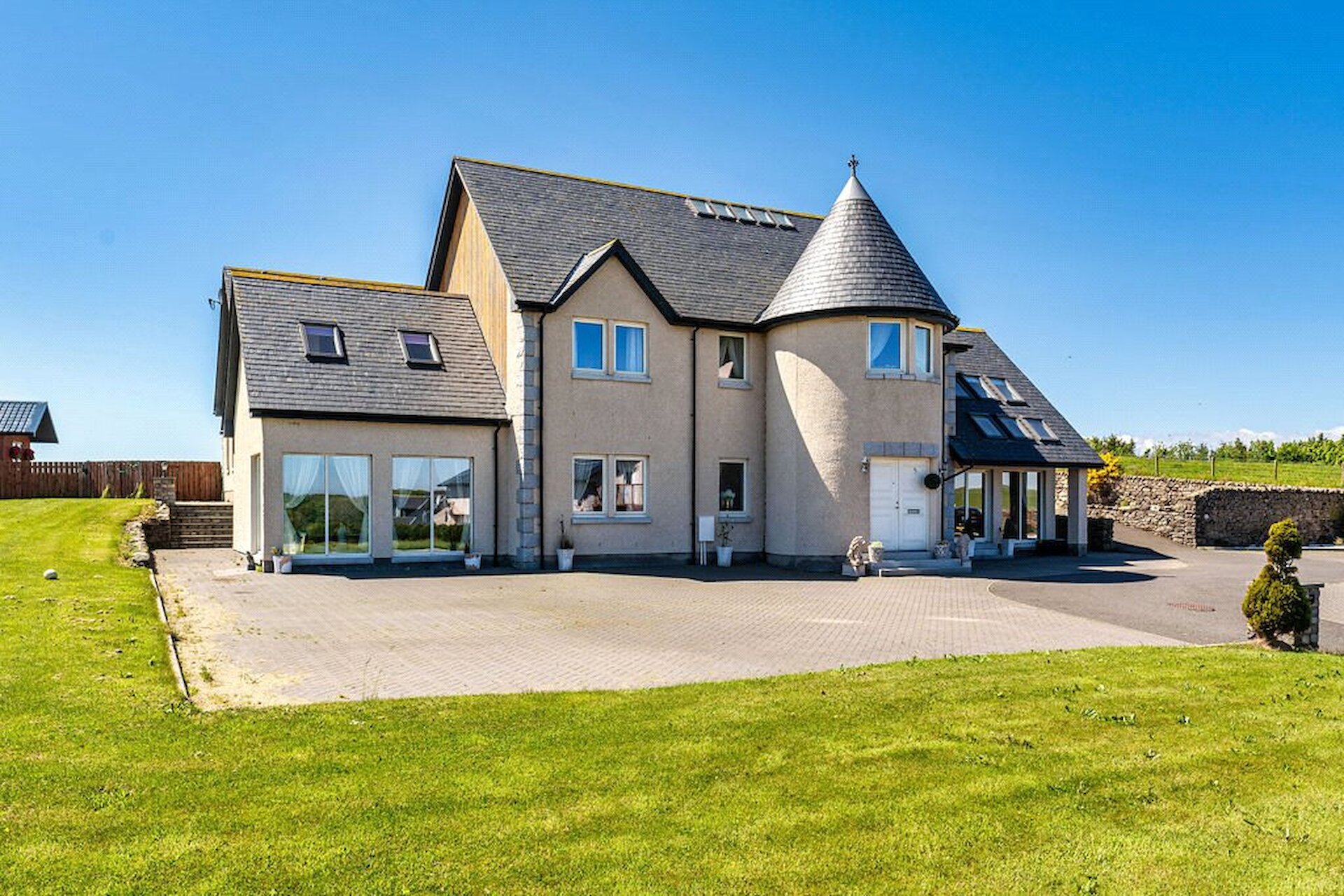 Hillview House, Kinneff, Montrose, Aberdeenshire, DD10 0TD - Picture #6