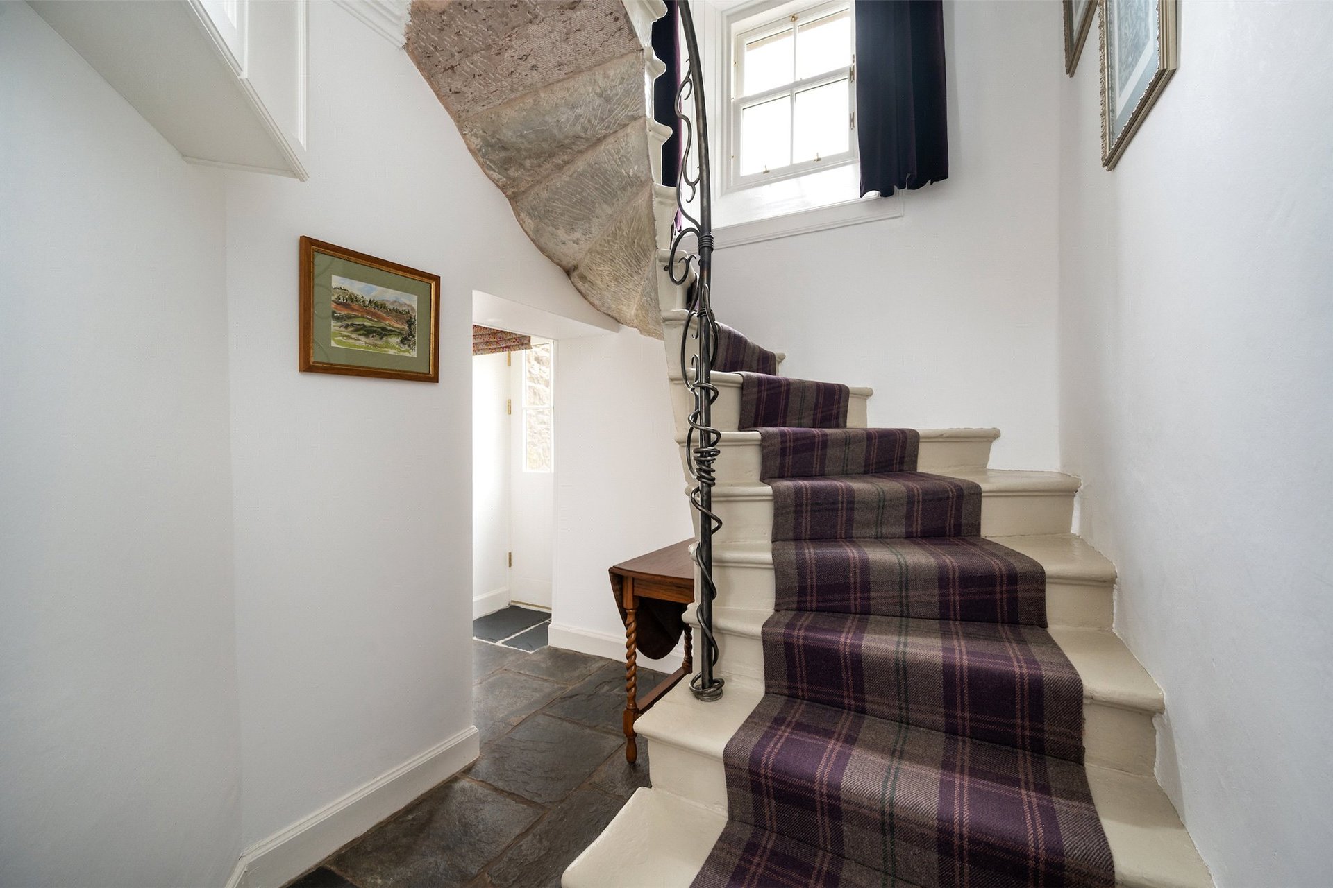 Wester Causewayend House, Kirknewton, West Lothian, EH27 8DH - Picture #13