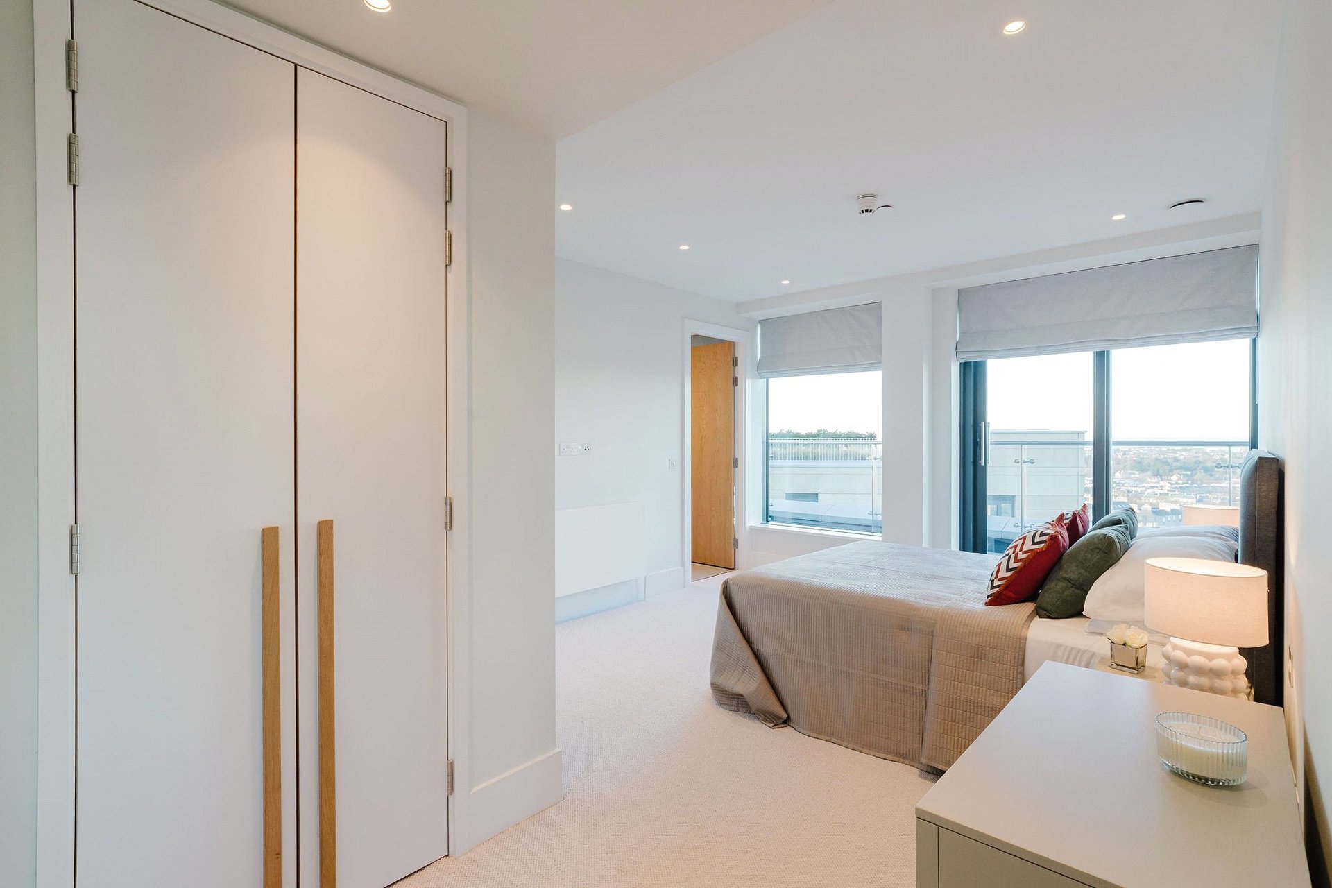 Flat 7 (Pavilion A), 1 St James Place, Edinburgh, Midlothian, EH1 3BP - Picture #5