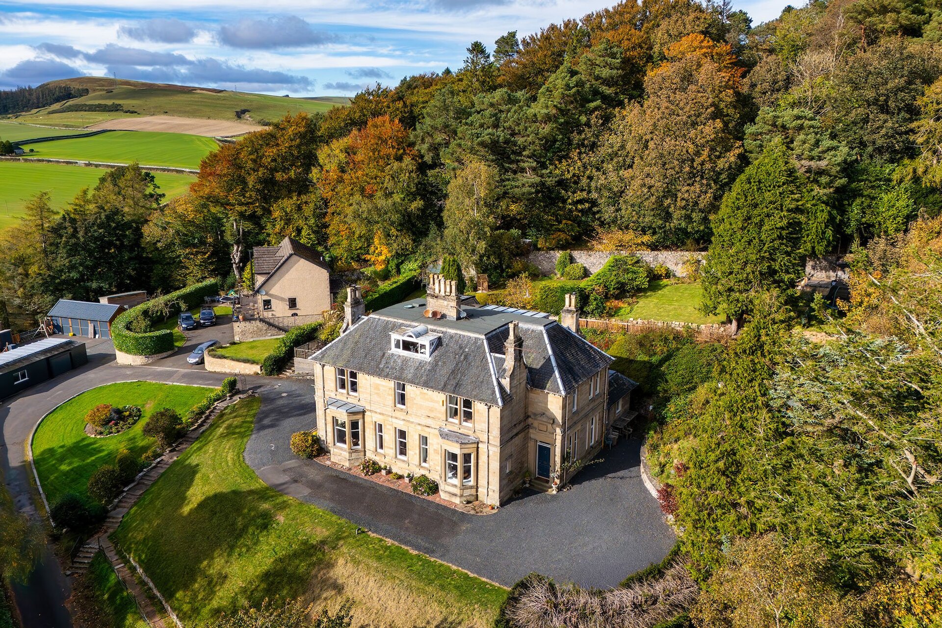 The Firs East, Sunnyhill Road, Hawick, Roxburghshire, TD9 7HT - Picture #1