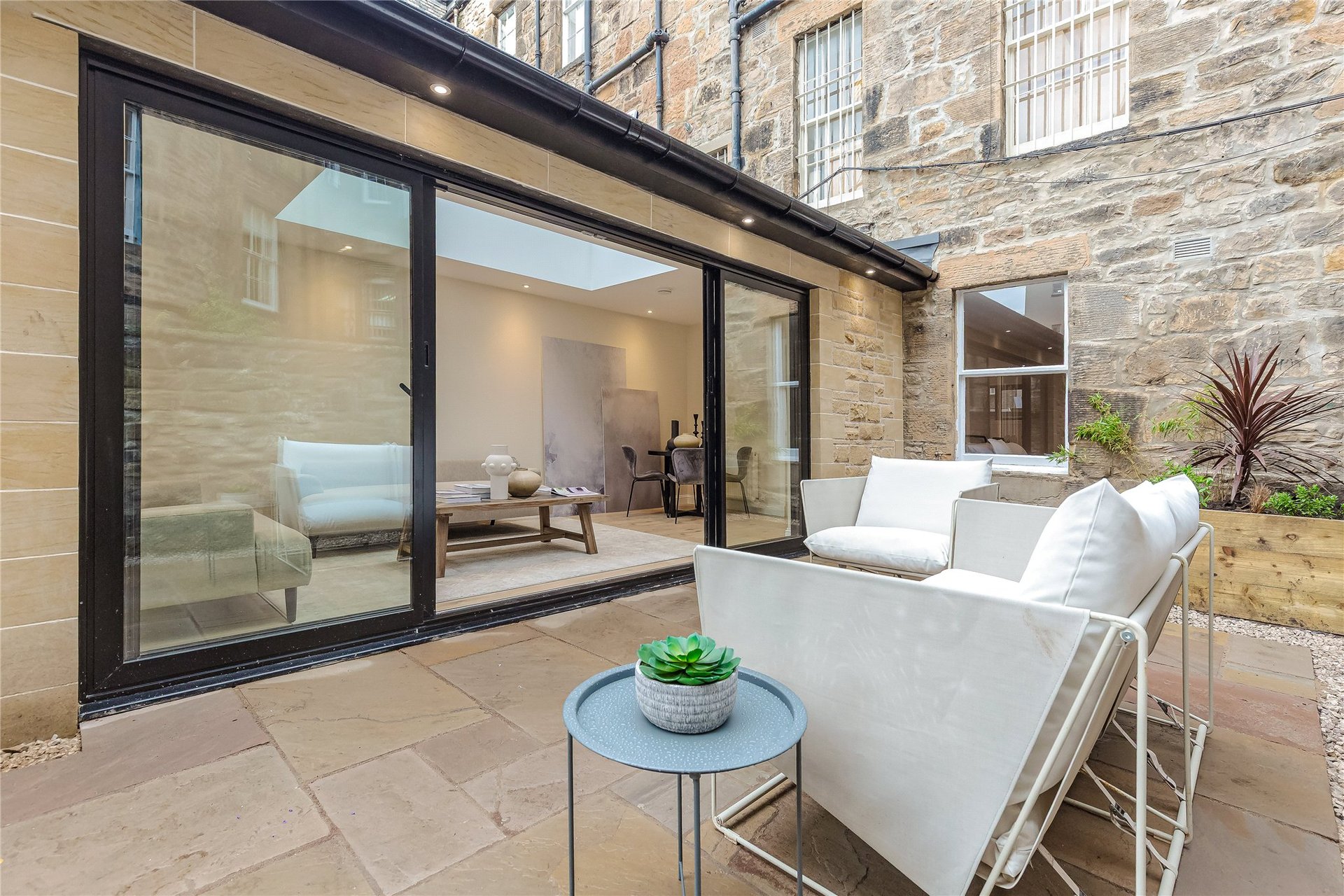 8a Stafford Street, Edinburgh, EH3 7AU - Picture #3