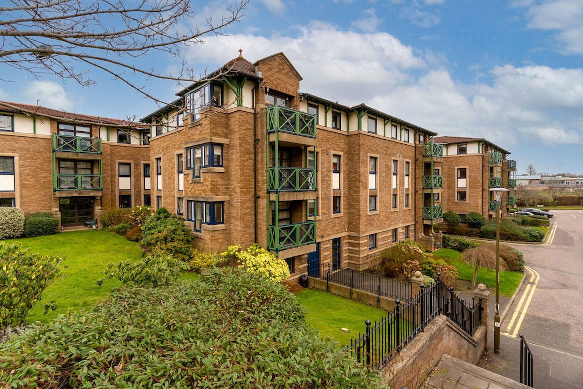 1/24 North Werber Park, Fettes, Edinburgh, EH4 1SY - Picture #1