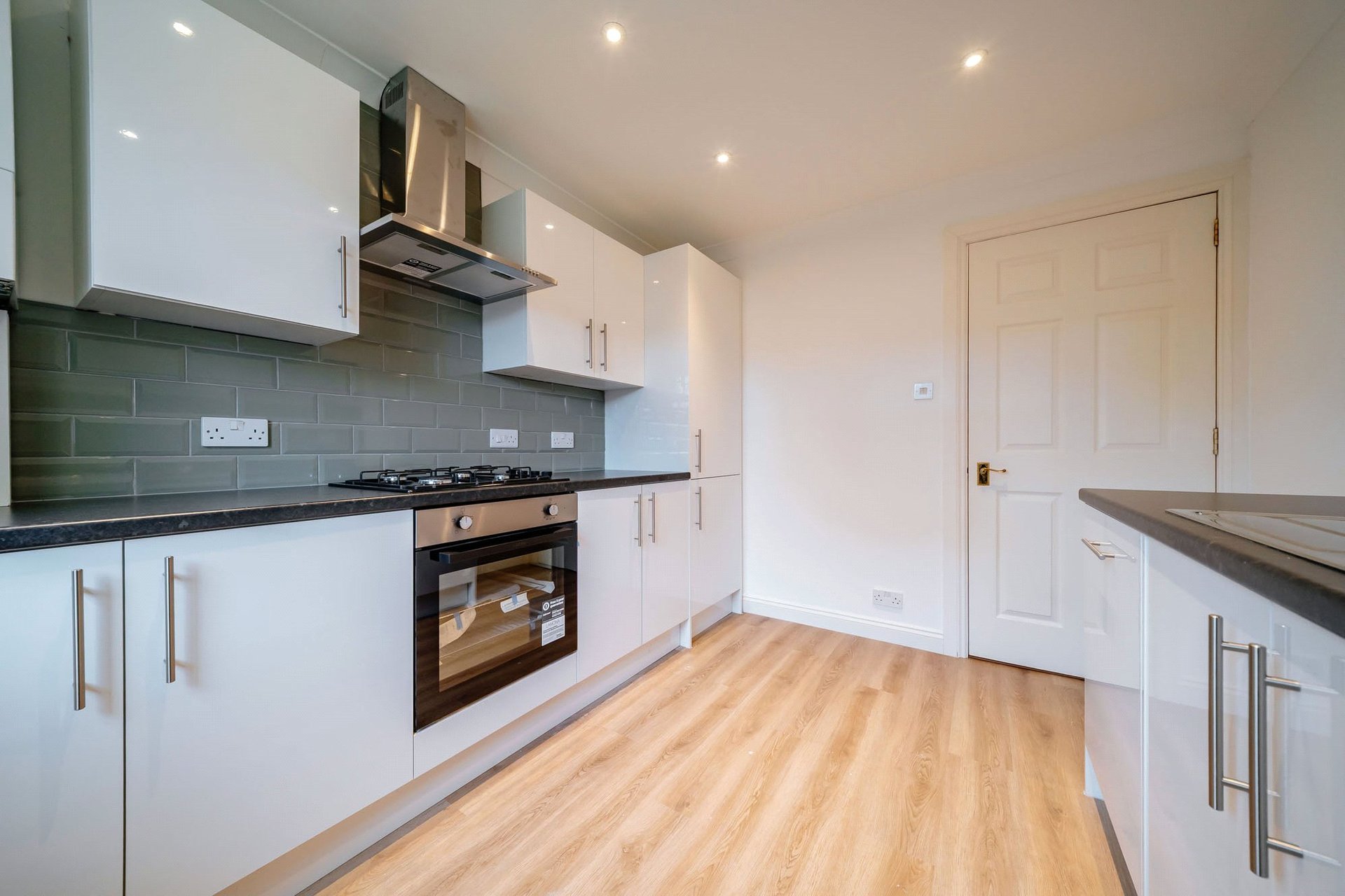 9/7 Trinity Way, Edinburgh, EH5 3PY - Picture #6