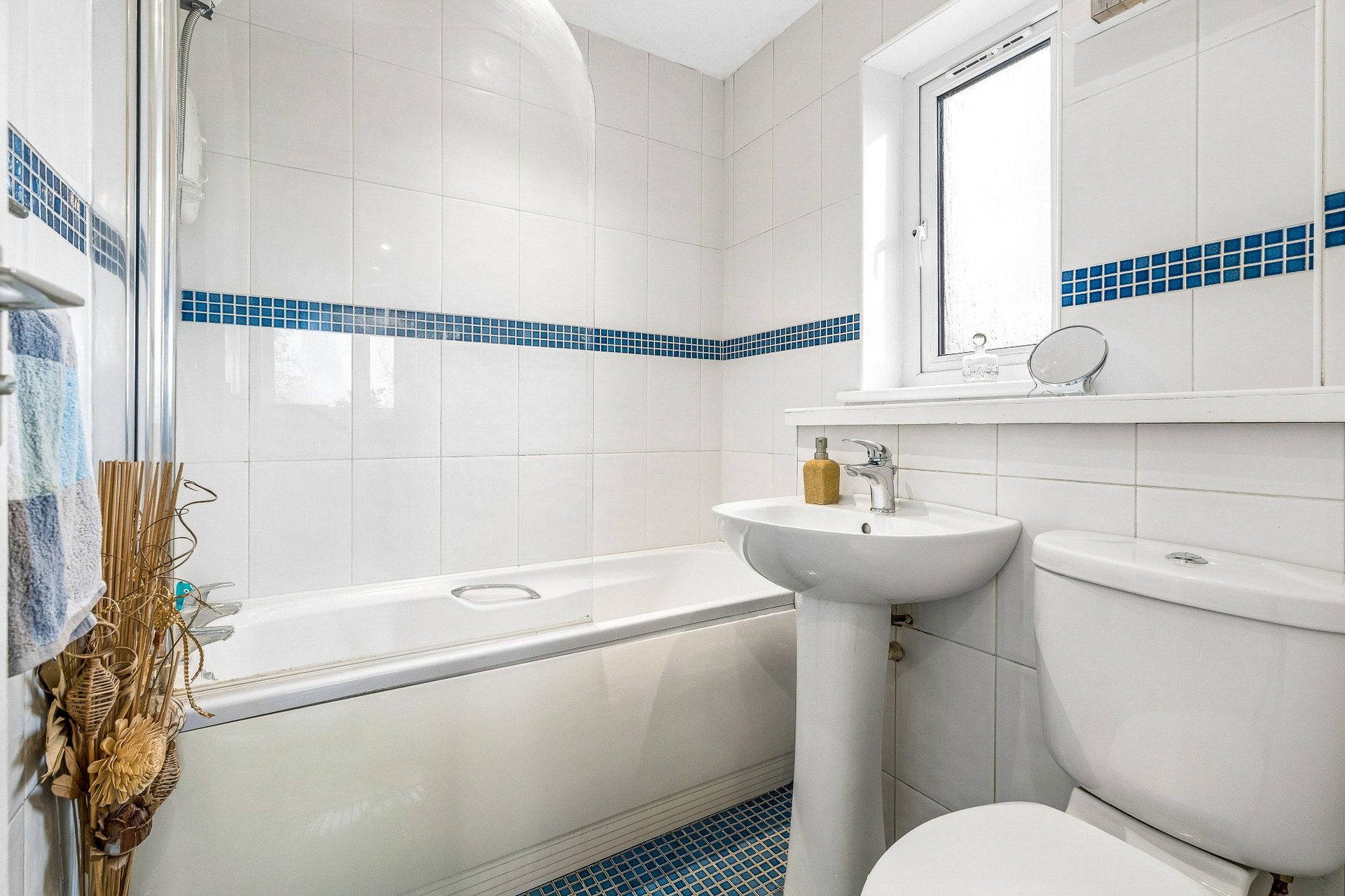 45 Corbie Place, Milngavie, G62 7NB - Picture #13