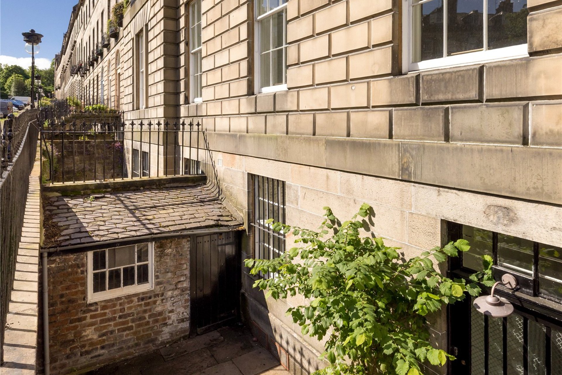 1a Gloucester Place, Edinburgh, EH3 6EE - Picture #2