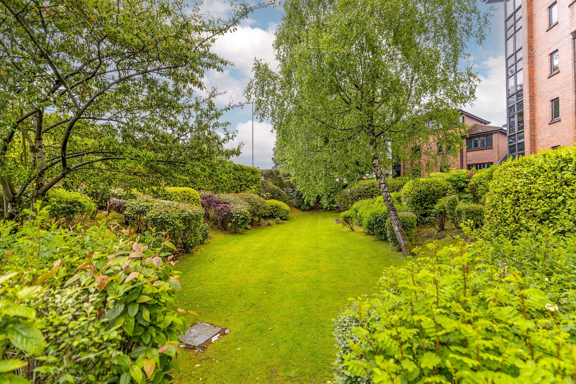 17 Mclaren Court, Fenwick Place, Giffnock, Glasgow, East Renfrewshire, G46 6UF - Picture #21