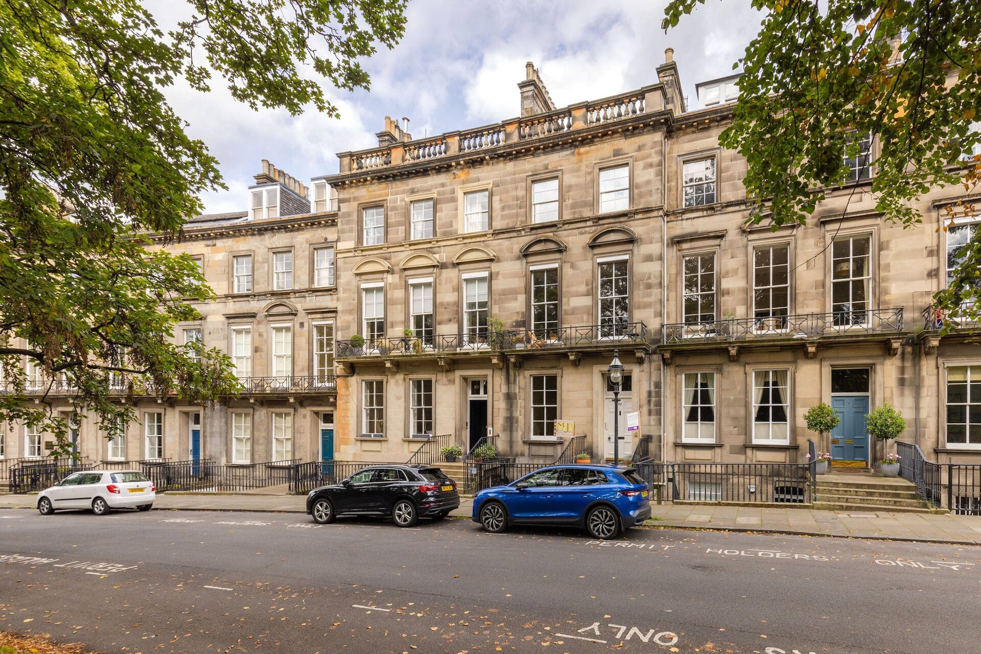 Flat 1 (GF), 6 Clarendon Crescent, Edinburgh, Midlothian, EH4 1PT - Picture #1