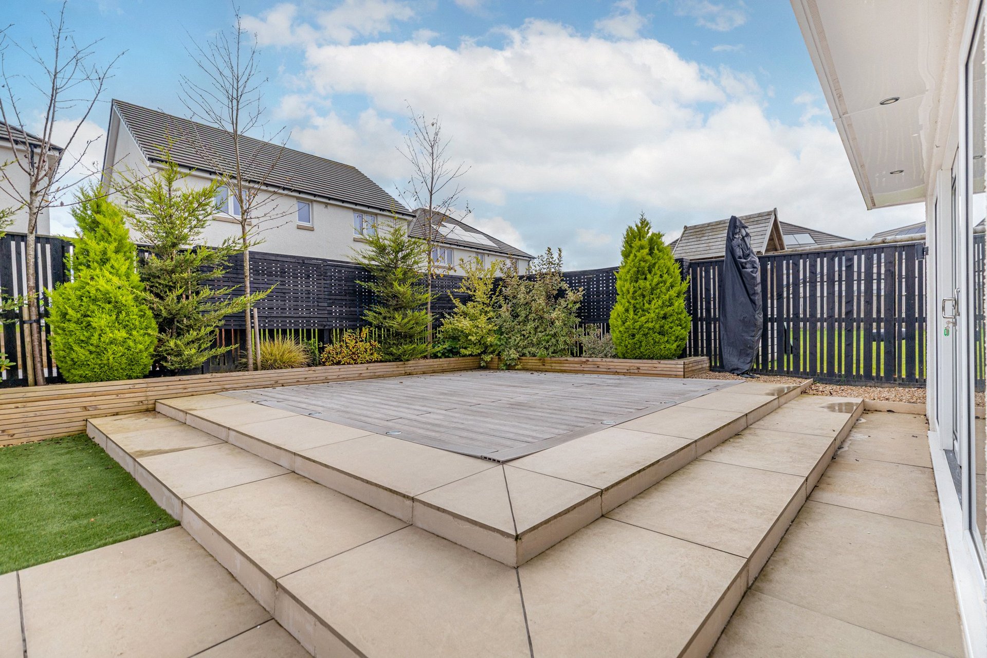 8 Sandwick Crescent, Newton Mearns, Glasgow, East Renfrewshire, G77 5WU - Picture #53