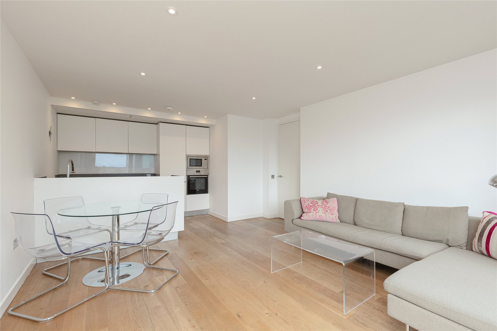 Flat 29, 34 Simpson Loan, Lauriston, Edinburgh, EH3 9GF - Picture #6