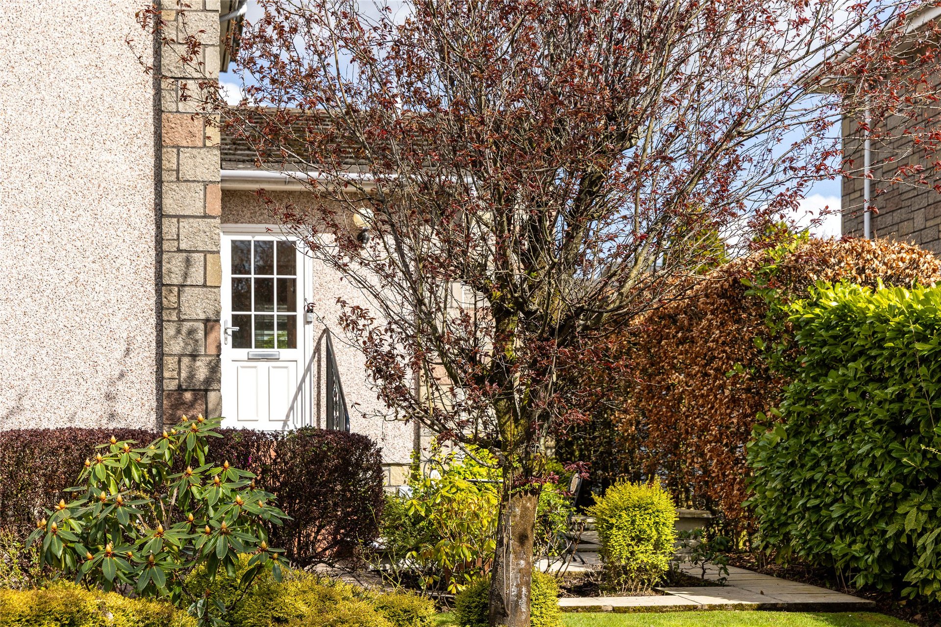 105 Stockiemuir Avenue, Bearsden, G61 3LX - Picture #31