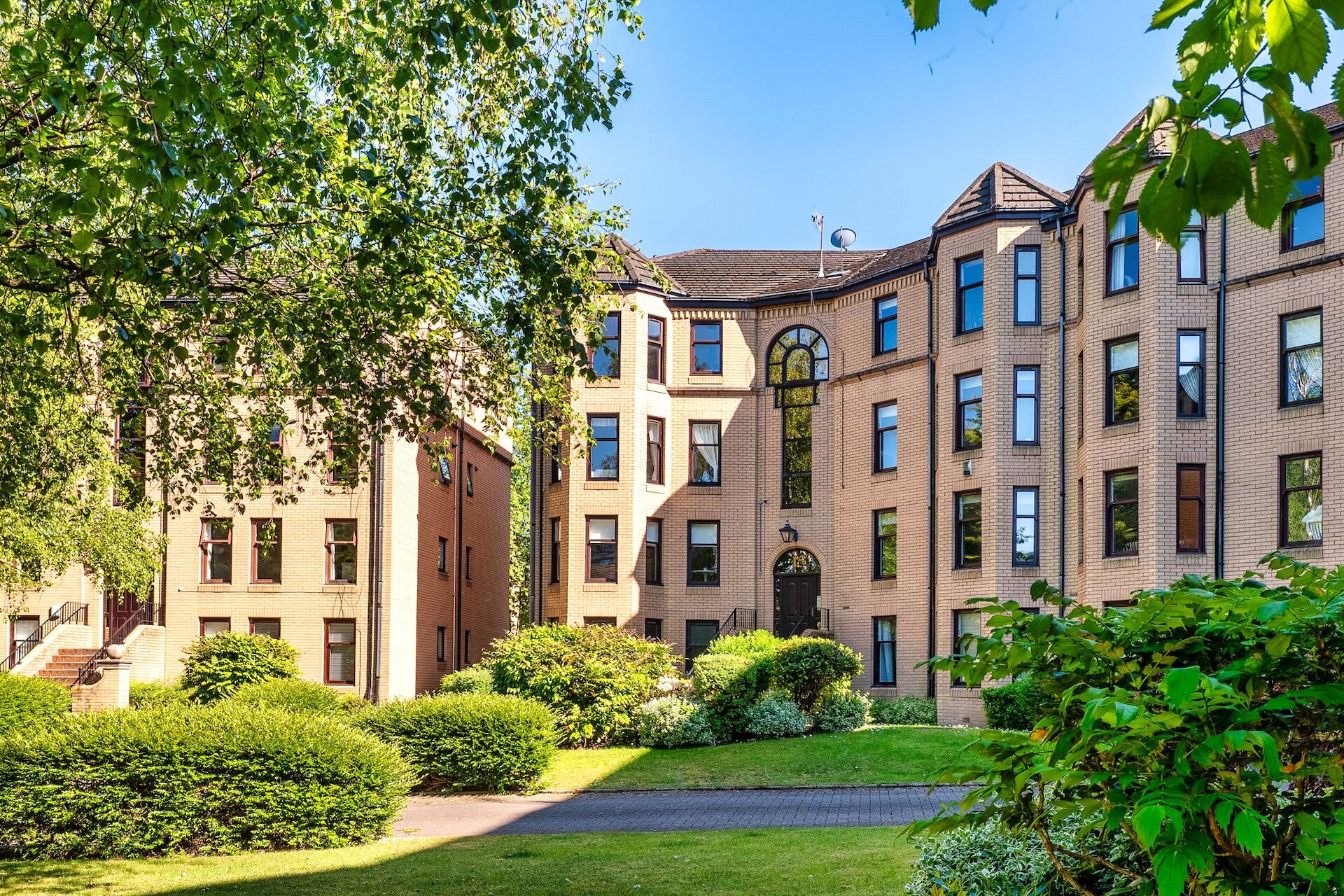15D Hughenden Gardens, Hyndland, Glasgow, G12 9XW - Picture #1