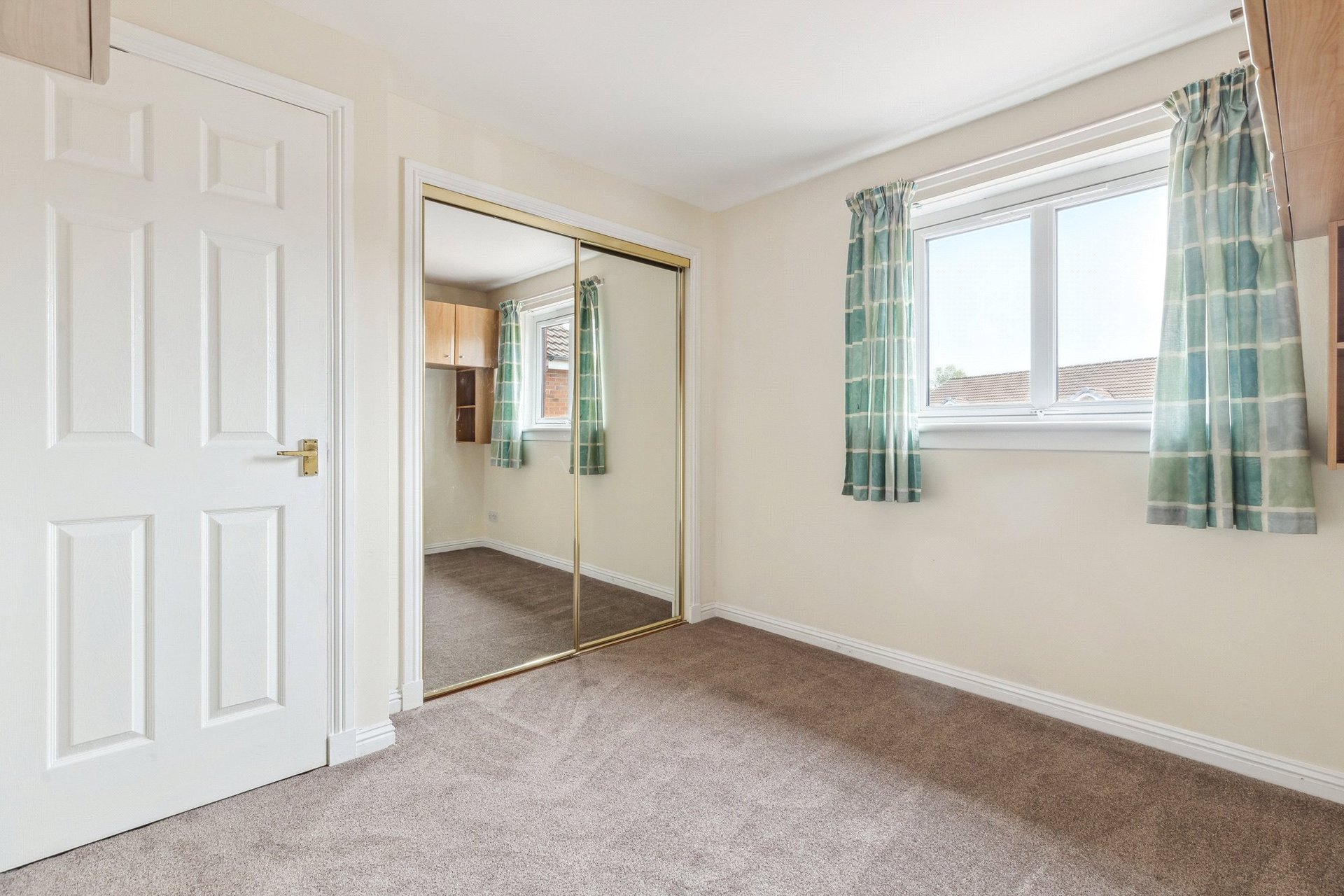 8 Foinaven Drive, Thornliebank, Glasgow, G46 8JA - Picture #11