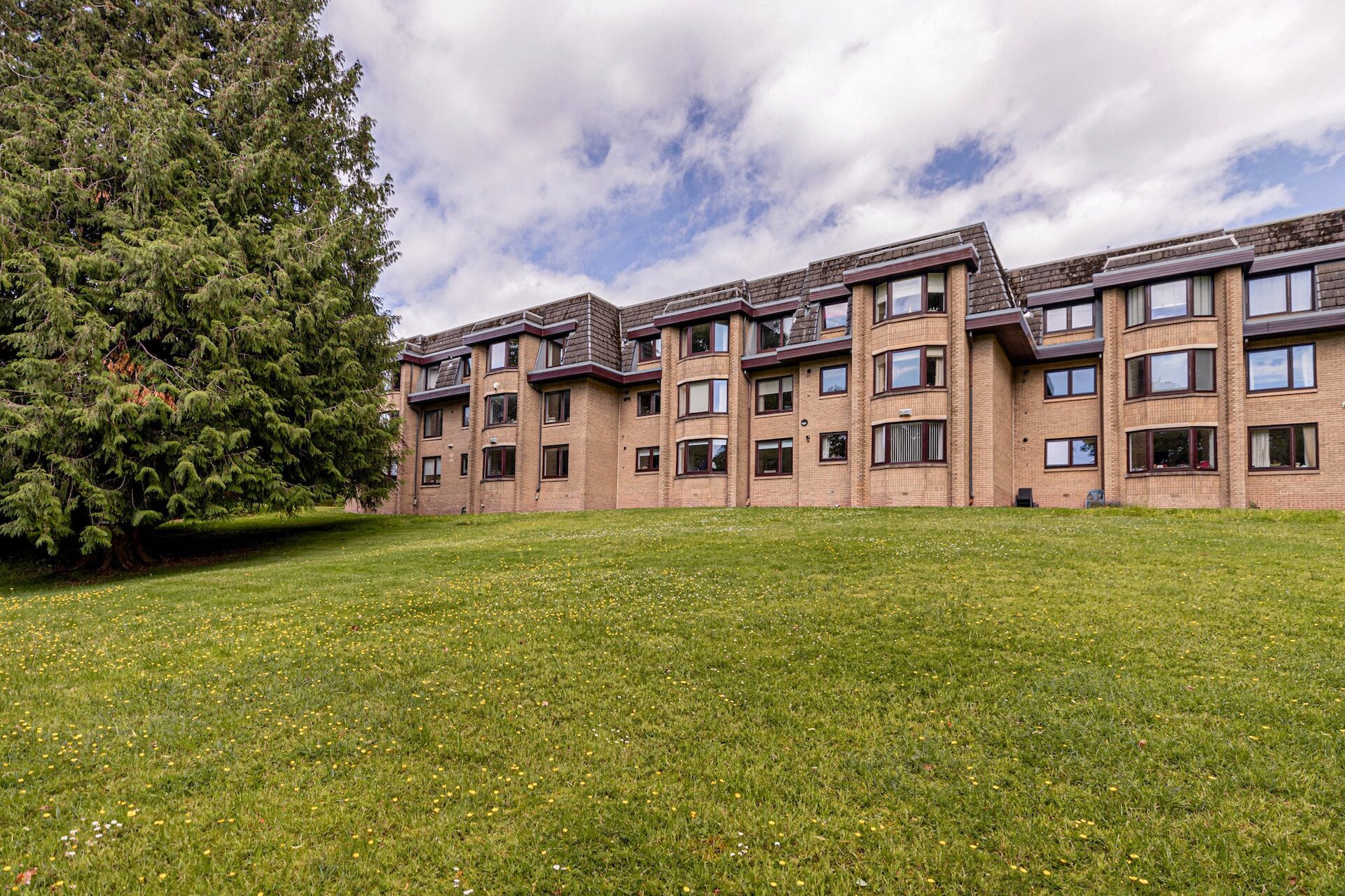 43 St. Germains, Bearsden, G61 2RS - Picture #1