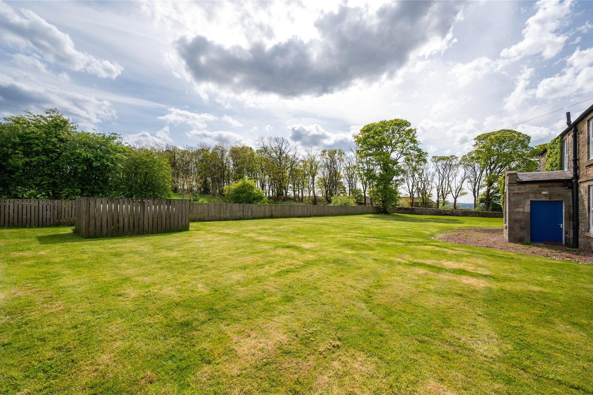 Selms Farmhouse, Kirknewton, West Lothian, EH27 8DQ - Picture #17
