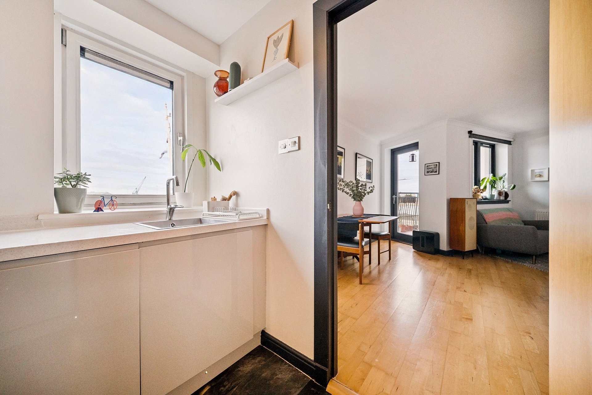 35/6 Ocean Drive, Leith, Edinburgh, EH6 6JL - Picture #8