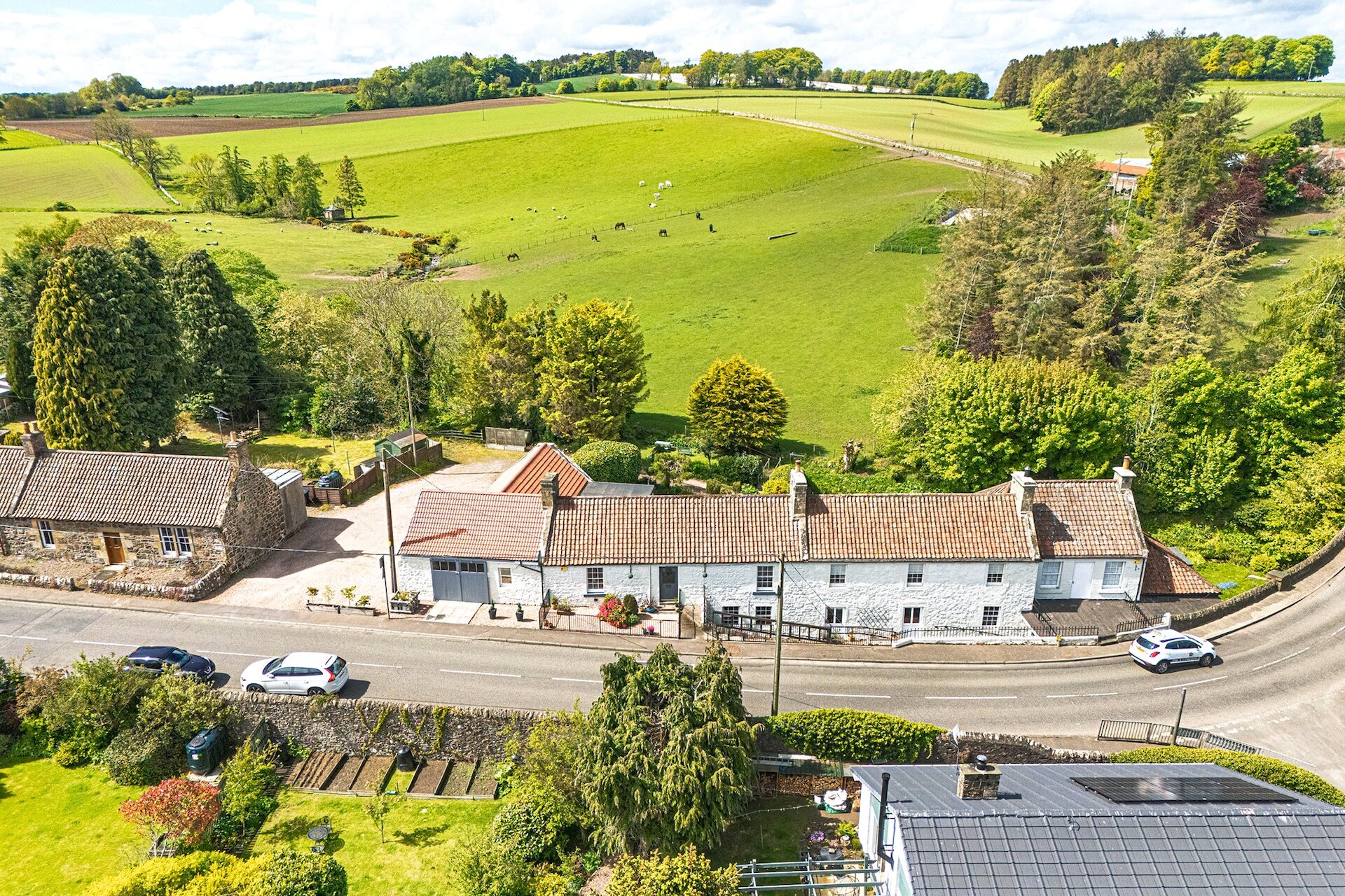 Kingarroch Cottage and Smiddy, Main Street, Craigrothie, Fife, KY15 5QA - Picture #1