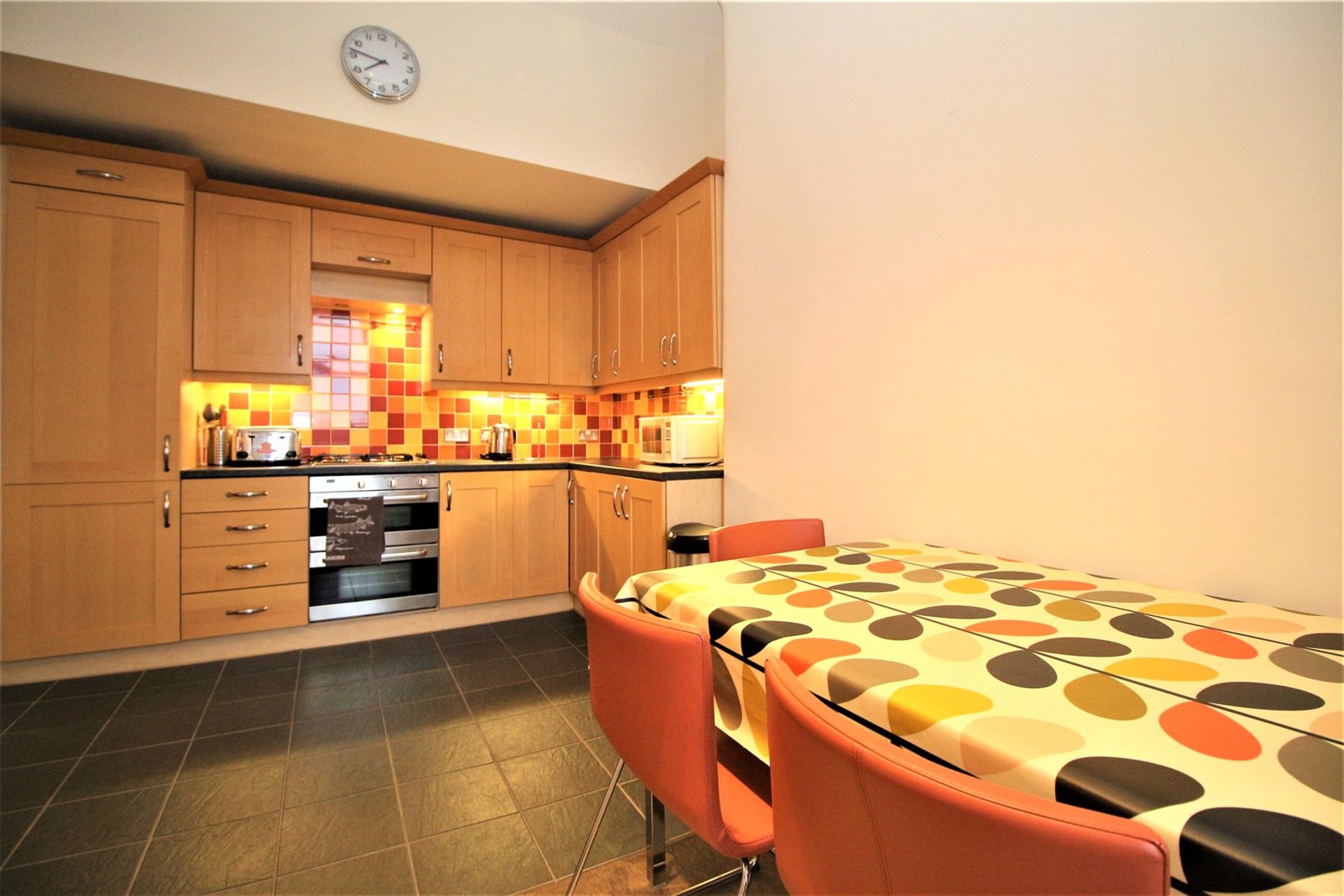 92/5 East Claremont Street, Edinburgh, Midlothian, EH7 4JZ - Picture #4