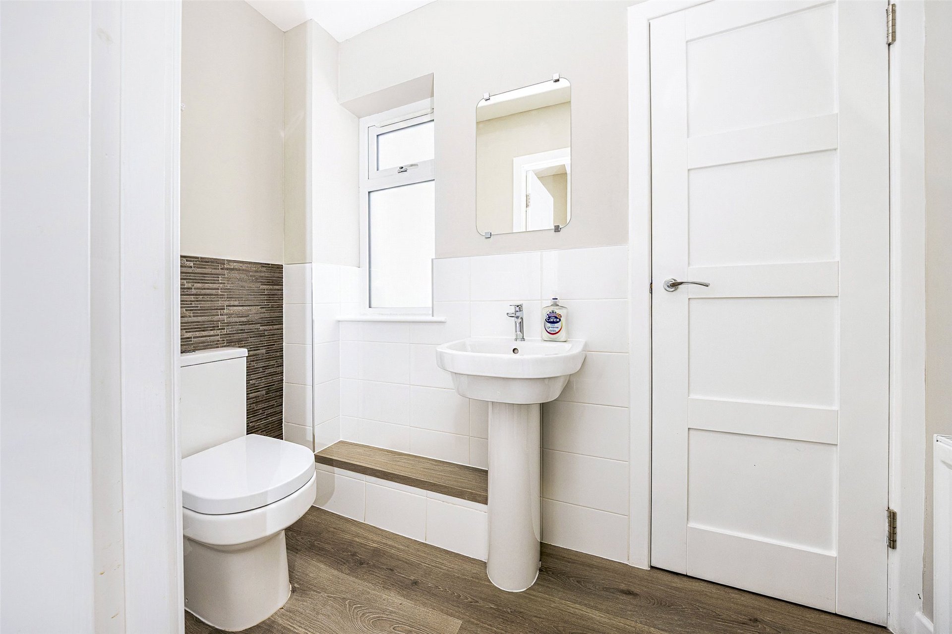 18 Braeside Avenue, Milngavie, G62 6LH - Picture #15