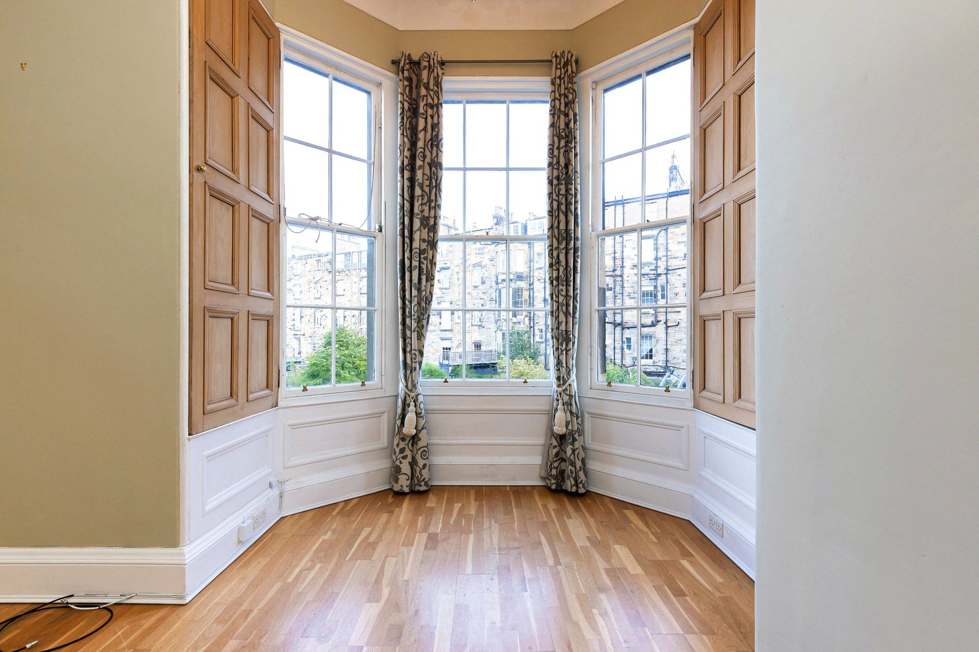 Flat 1 (GF), 6 Clarendon Crescent, Edinburgh, Midlothian, EH4 1PT - Picture #4