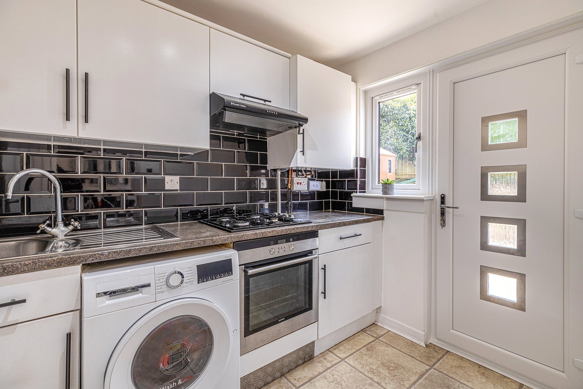 60 Harris Close, Newton Mearns, Glasgow, G77 6TU - Picture #5