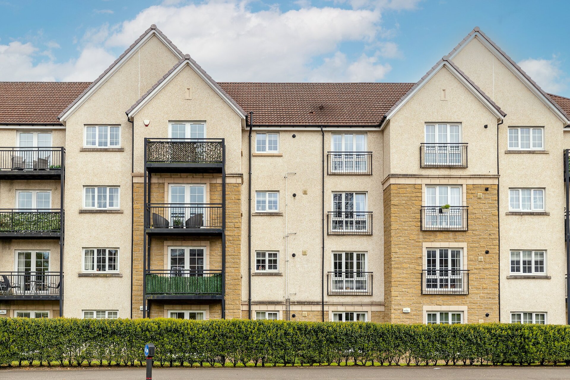 2/2, 3 Alexander Grove, Bearsden, G61 3EE - Picture #1