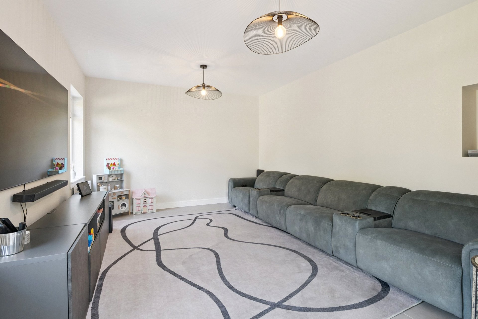 2 Cammo Gardens, Midlothian, EH4 8EH - Picture #8