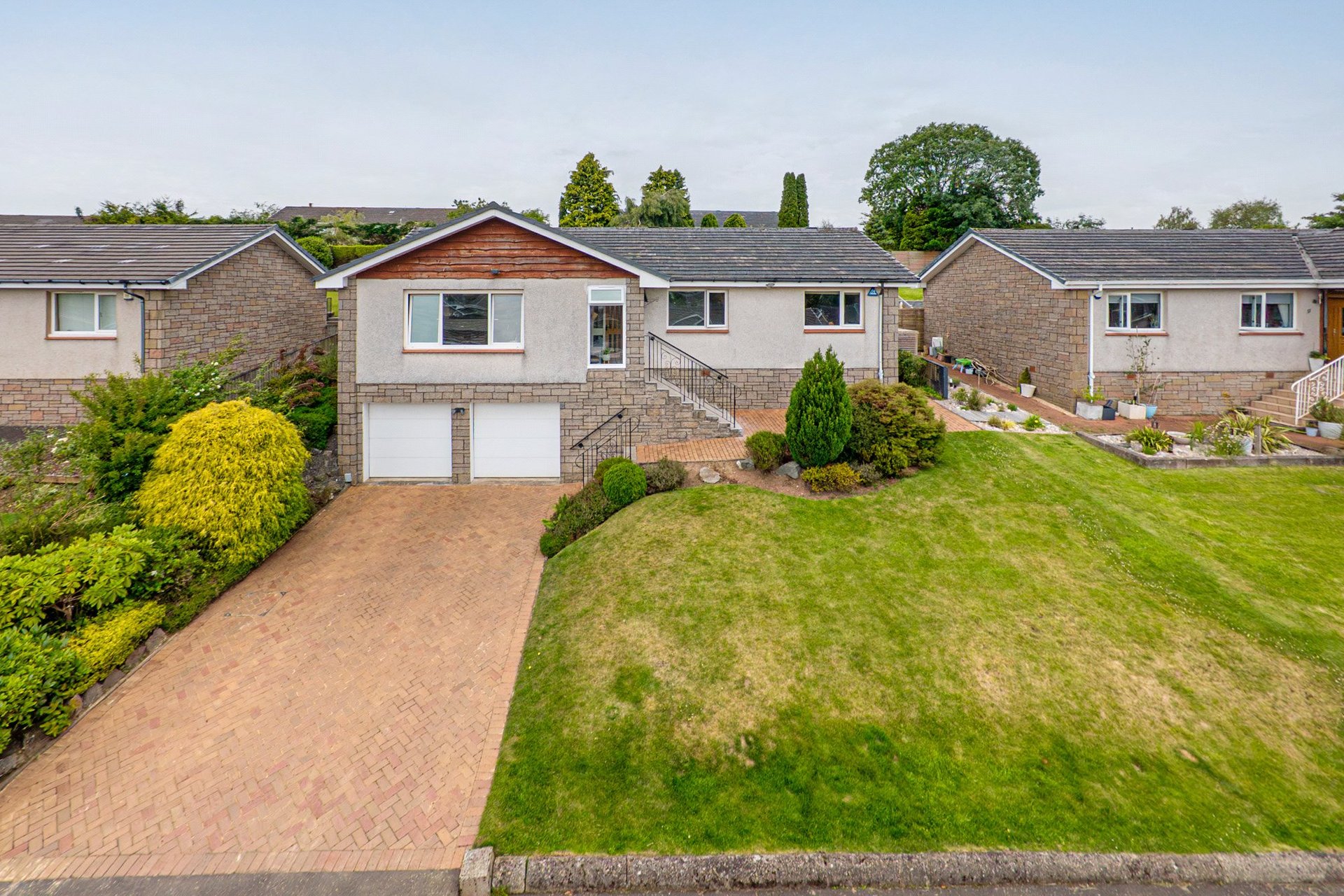 9 Mar Drive, Bearsden, G61 3LY - Picture #1