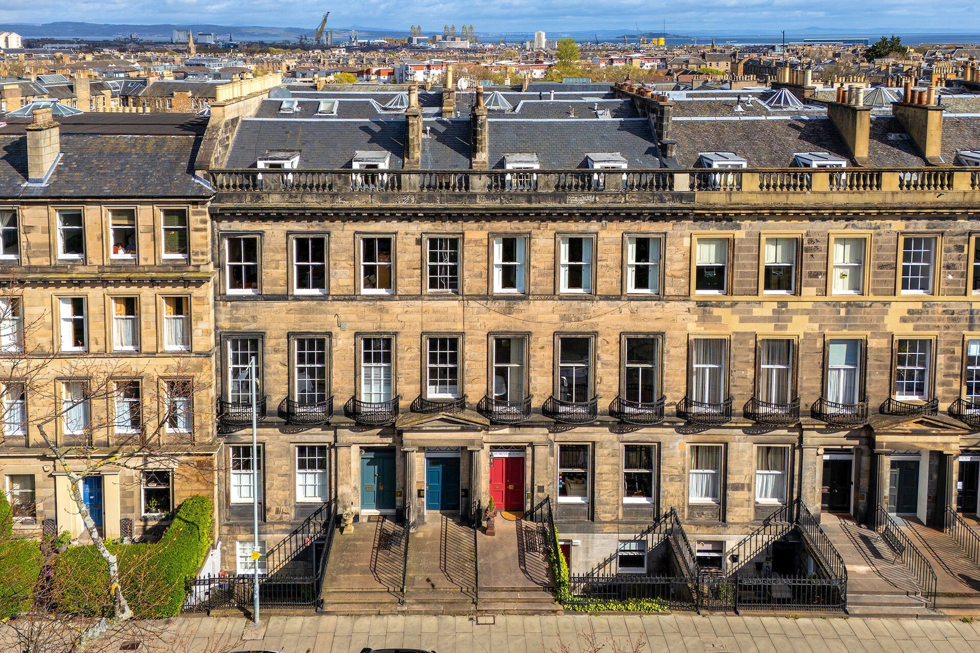 6 Brunton Place, Edinburgh, Midlothian, EH7 5EG - Picture #1