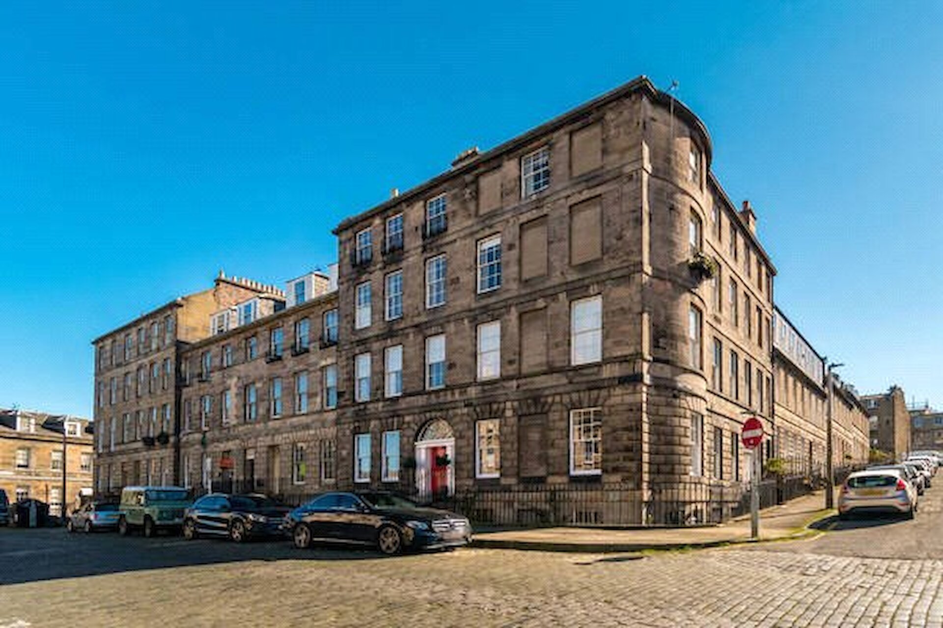 19 Broughton Place, Edinburgh, Midlothian, EH1 3RW - Picture #1