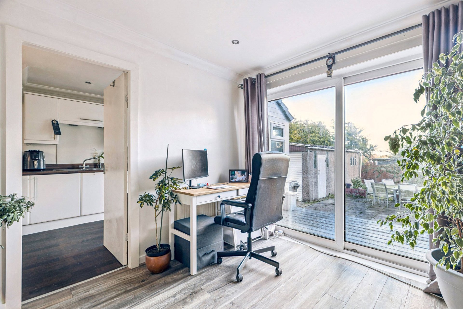 11 Skye Gardens, Bearsden, G61 4ED - Picture #7