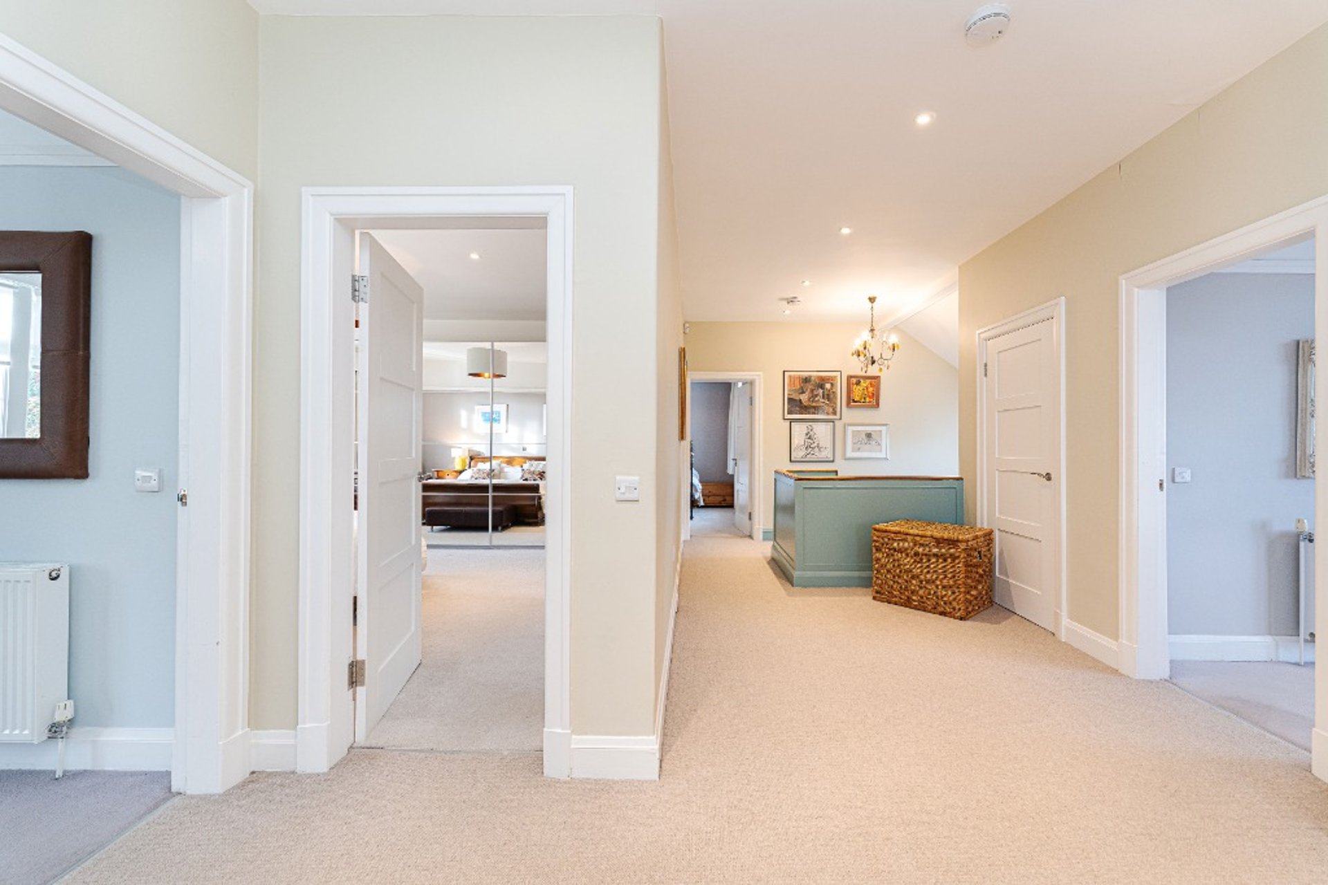 24 Braid Farm Road, Braids, Edinburgh, EH10 6LF Rettie