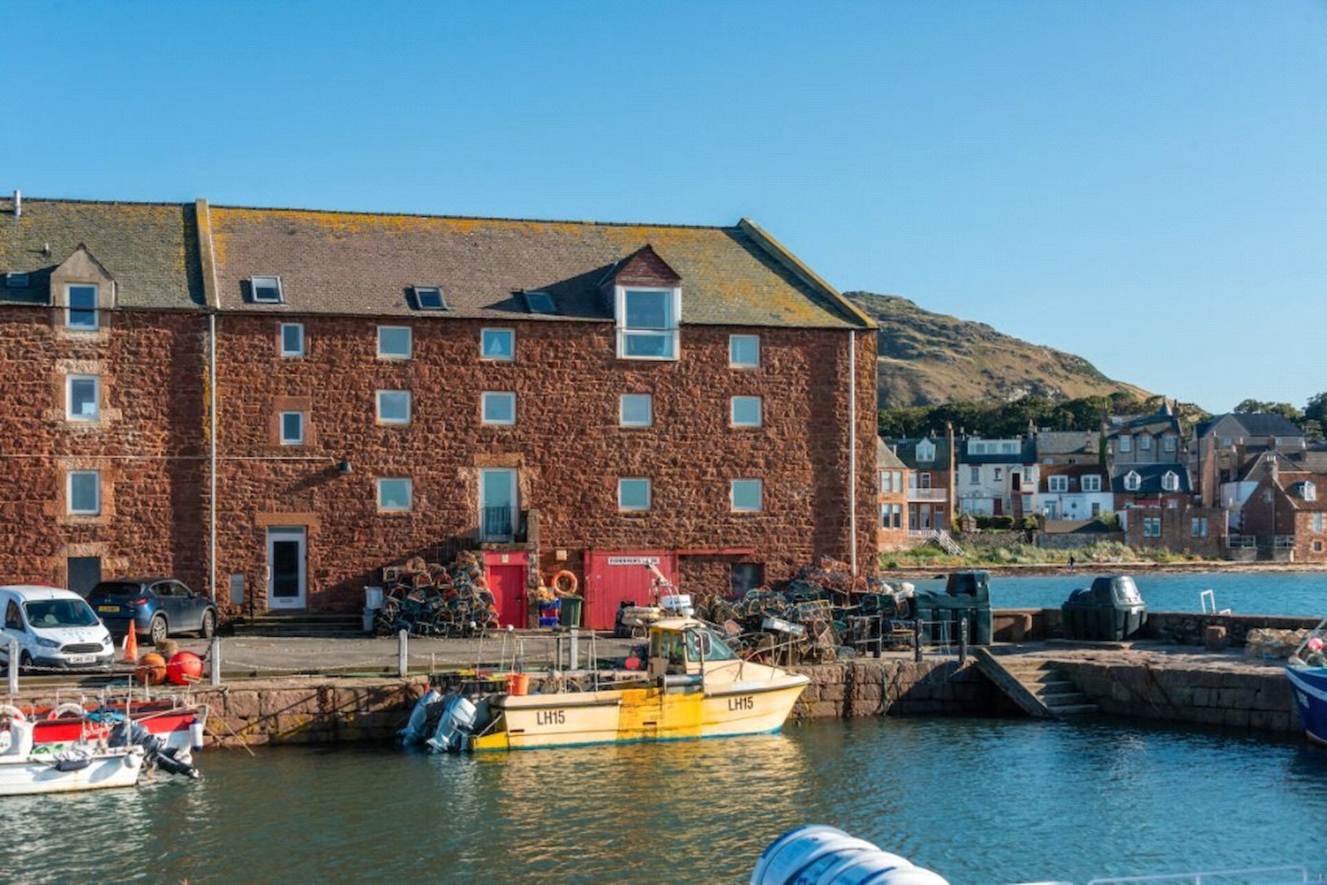 8 The Old Granary, Harbour Terrace, North Berwick, East Lothian, EH39 4JW - Picture #1