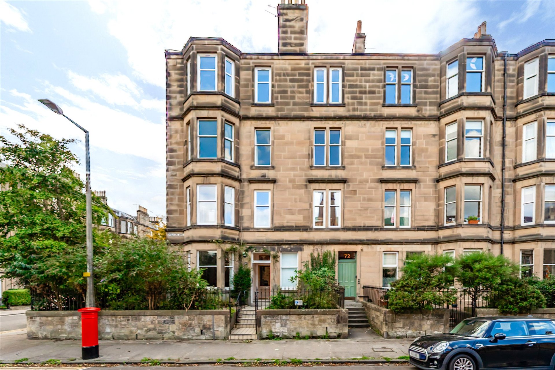 72/3 Falcon Avenue, Morningside, Edinburgh, EH10 4AW - Picture #2