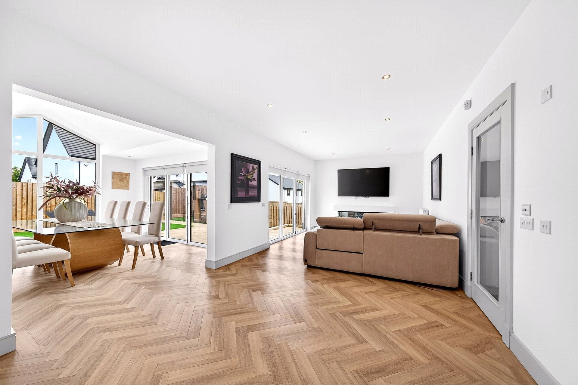38 Wedgewood Drive, Bearsden, G61 4BX - Picture #7