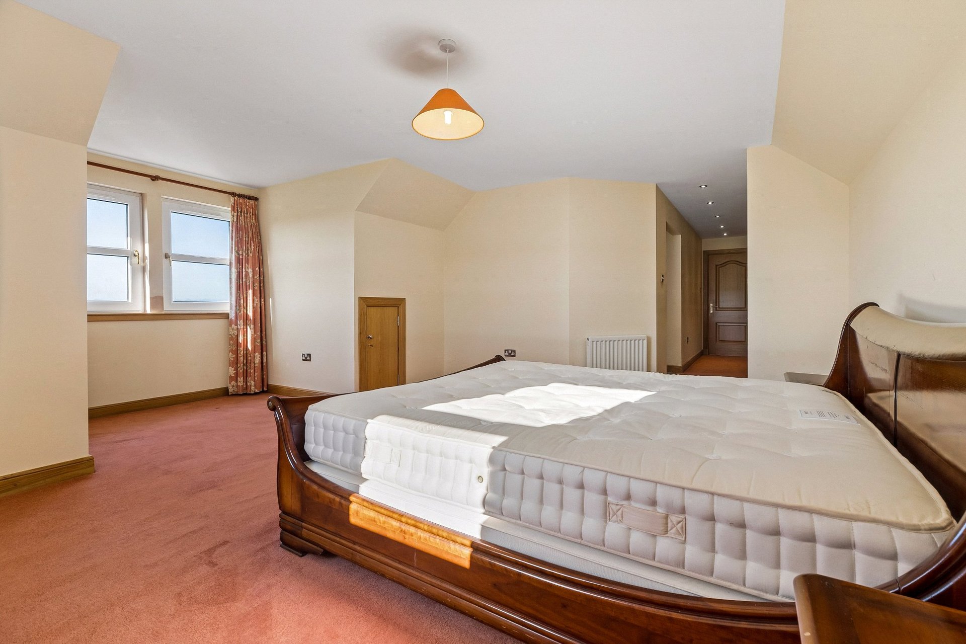 Cairnview, Carluke, South Lanarkshire, ML8 4QR - Picture #32