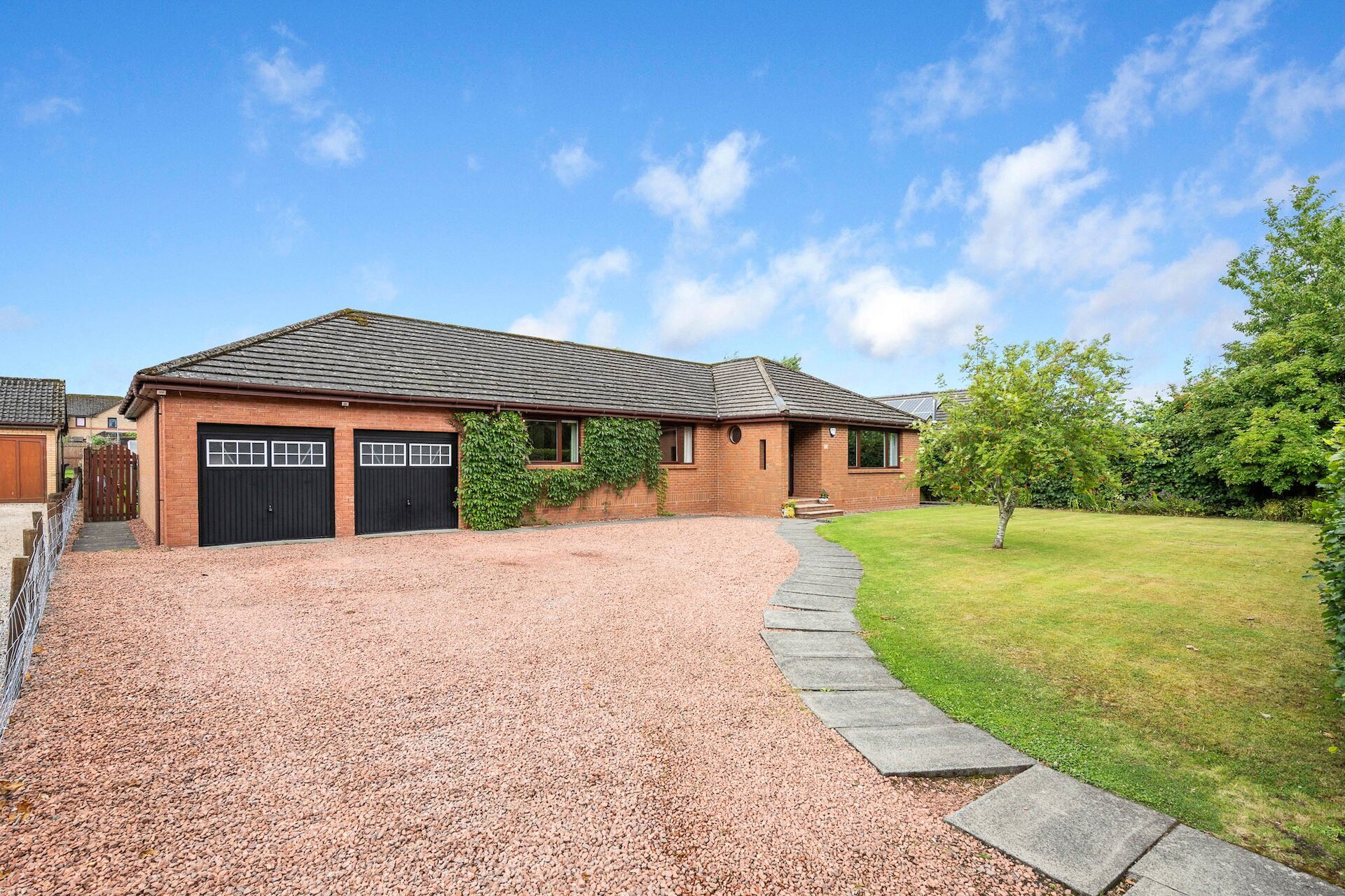 52 Main Street, Symington, Biggar, ML12 6LJ - Picture #1
