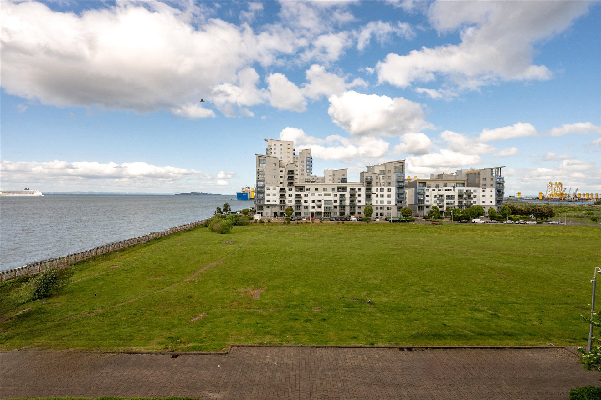 3/14 Western Harbour Breakwater, Edinburgh, Midlothian, EH6 6PA - Picture #16