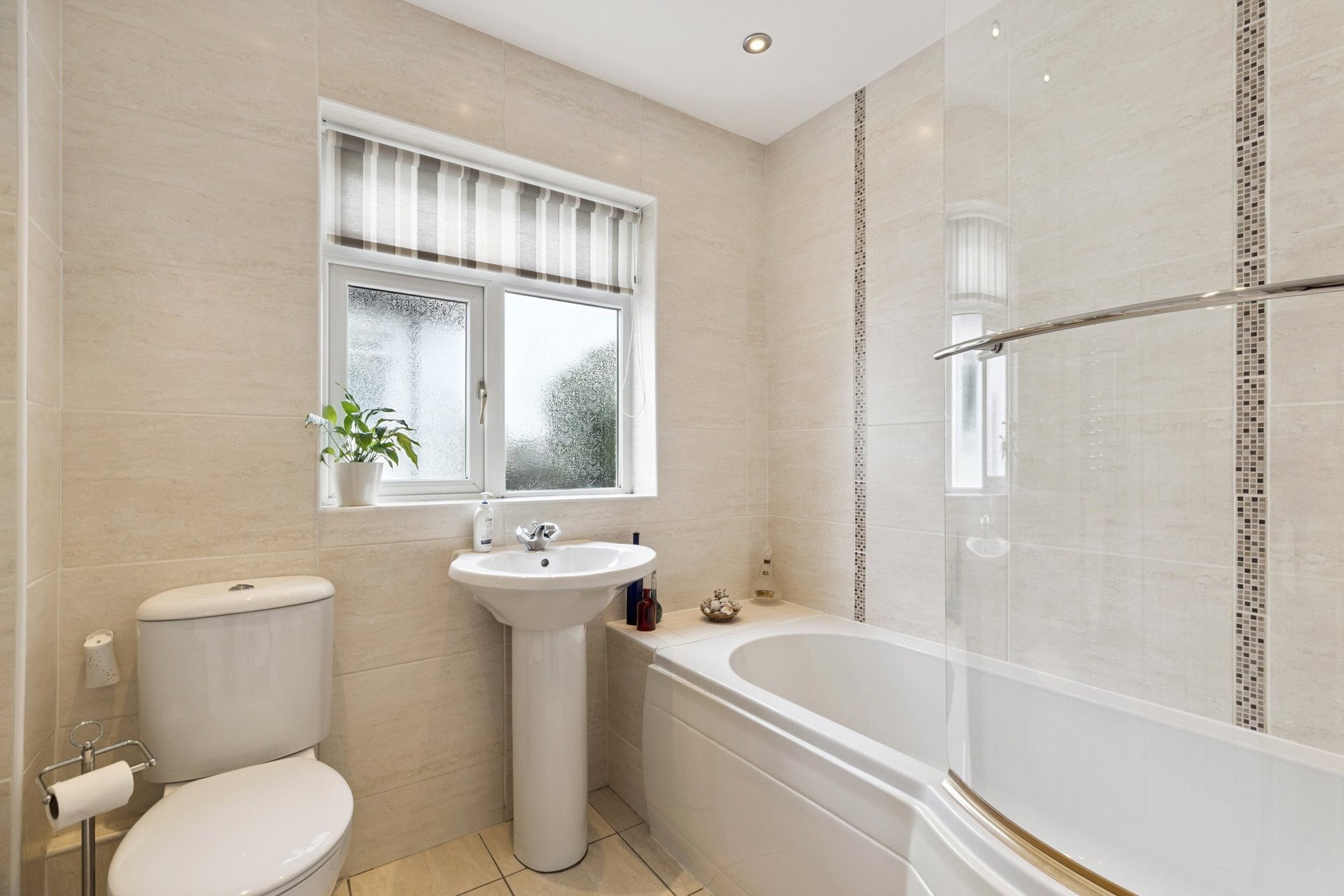 40 Mosshead Road, Bearsden, G61 3HL - Picture #18