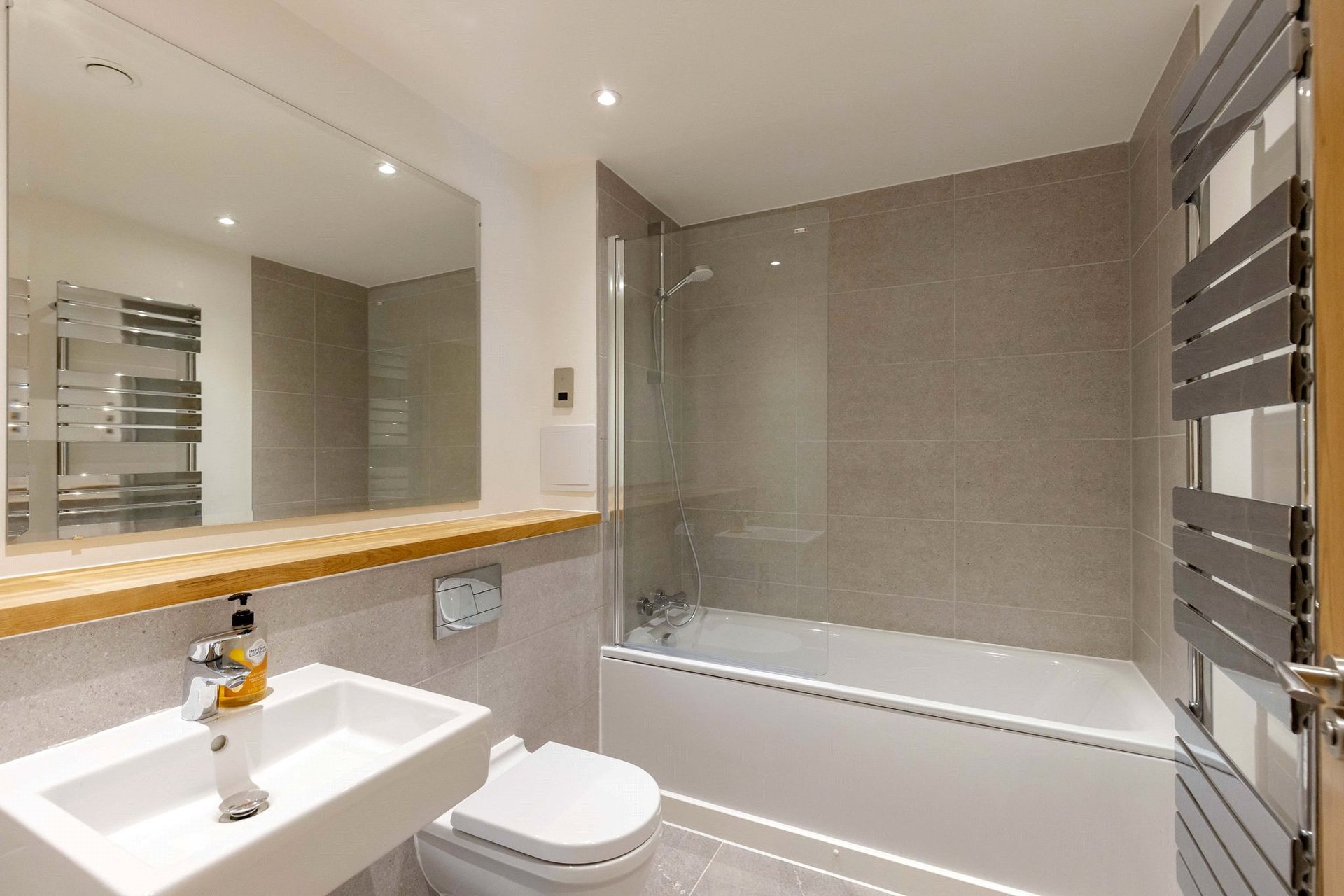 Flat 1, 1 Canonmills Bridge Mews, Edinburgh, Midlothian, EH3 5BT - Picture #16