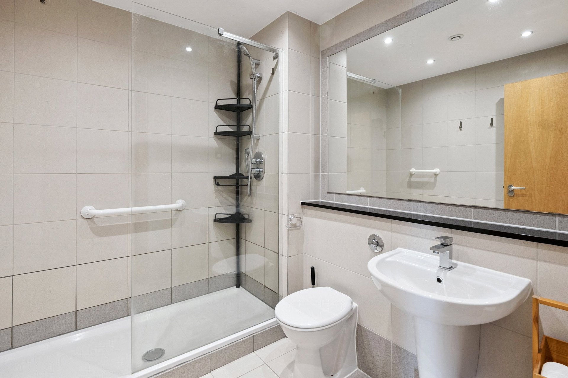 Flat 6, 1 Heron Place, Edinburgh, Midlothian, EH5 1GG - Picture #13