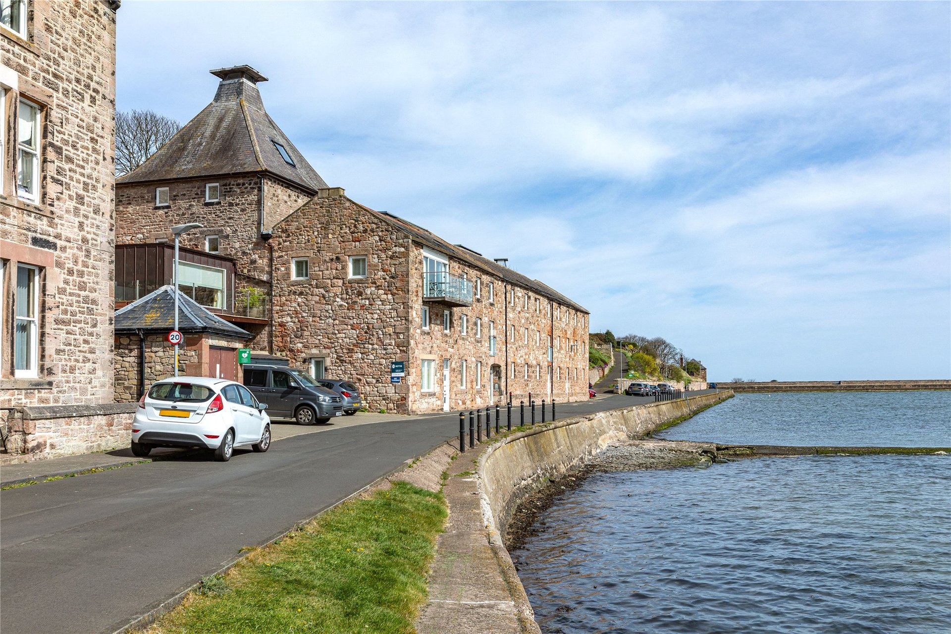 6 Pier Maltings, Pier Road, Berwick Upon Tweed, Northumberland, TD15 1JB - Picture #26