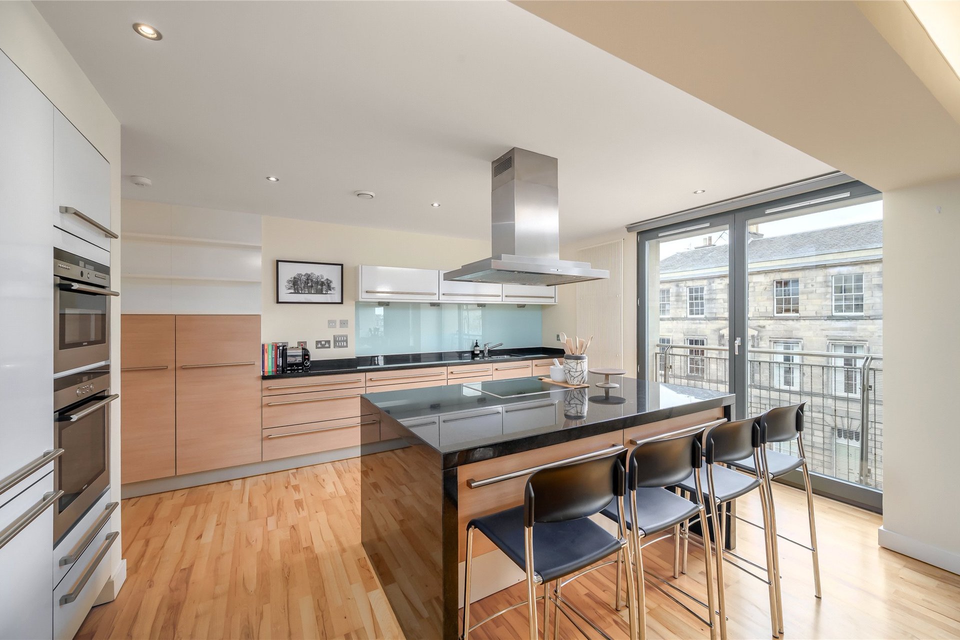 Flat 7, 2 Eyre Place, Edinburgh, EH3 5EP - Picture #8