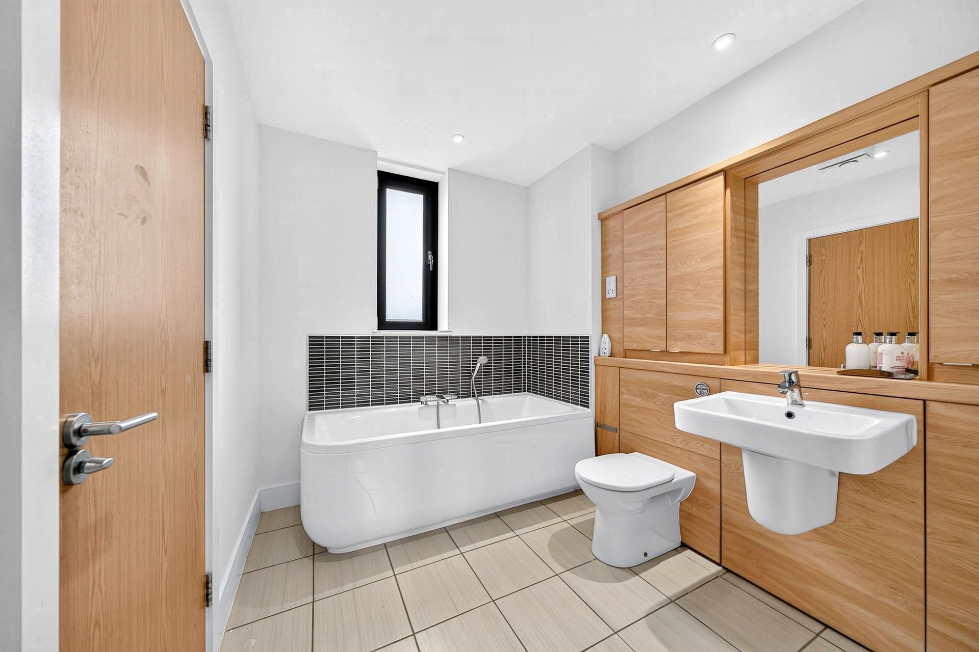 Flat 13, 52 East Fettes Avenue, Edinburgh, EH4 1FZ - Picture #23